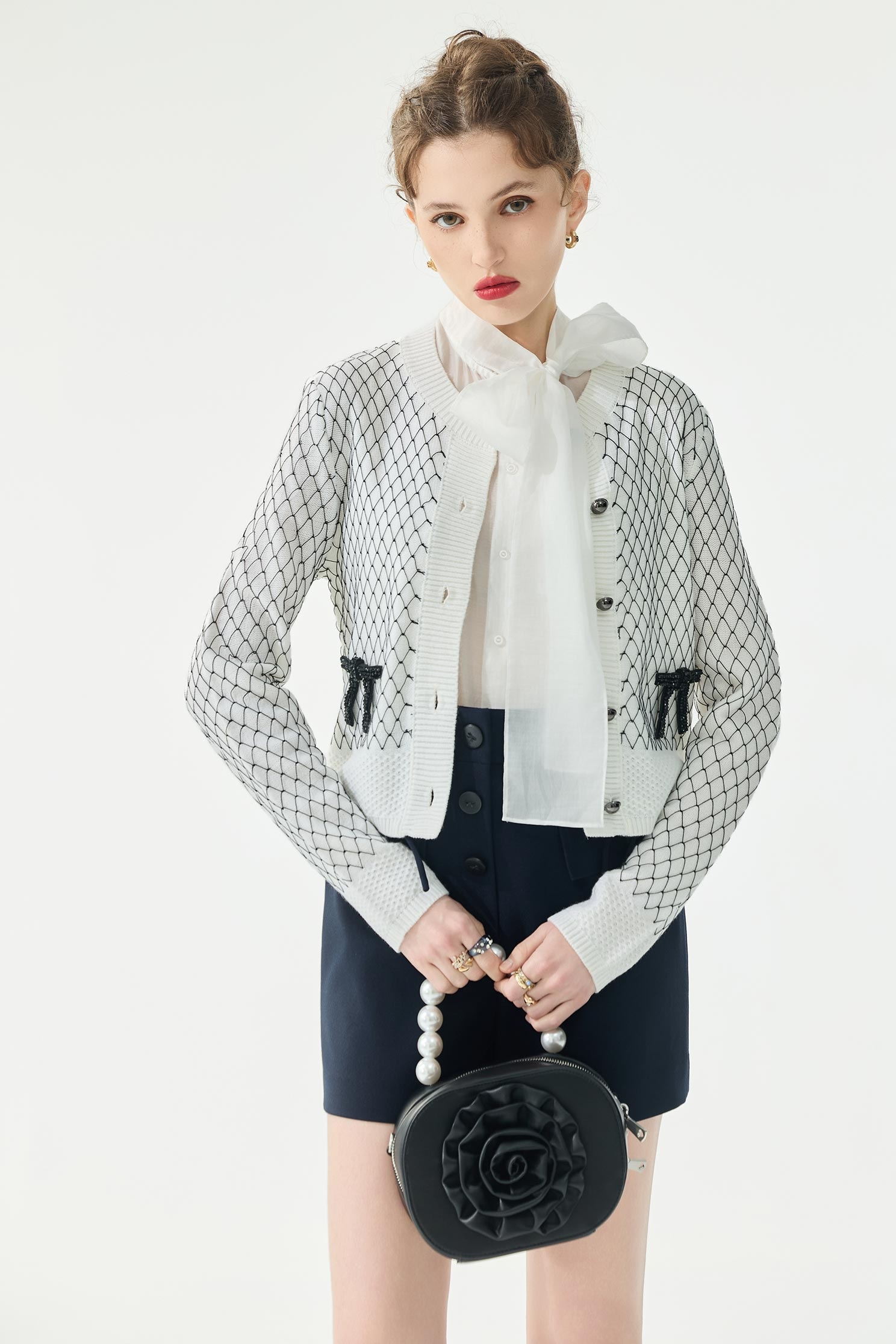 立體手勾菱格紋線針織外套立體手勾菱格紋線針織外套,一般外套,外套,春夏穿搭,格紋,蝴蝶結,針織,針織外套