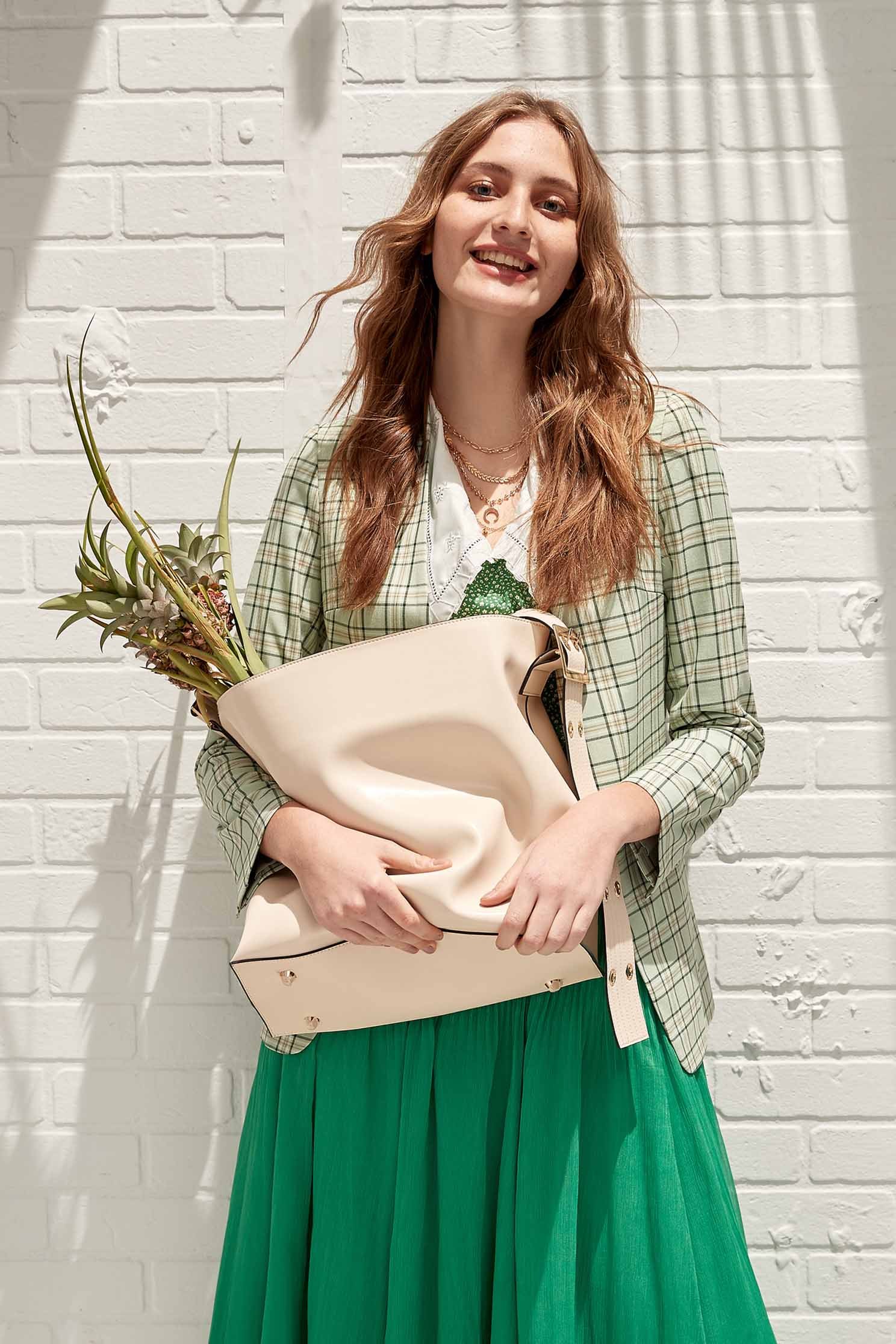 綠色交織駝色格紋西裝外套綠色交織駝色格紋西裝外套