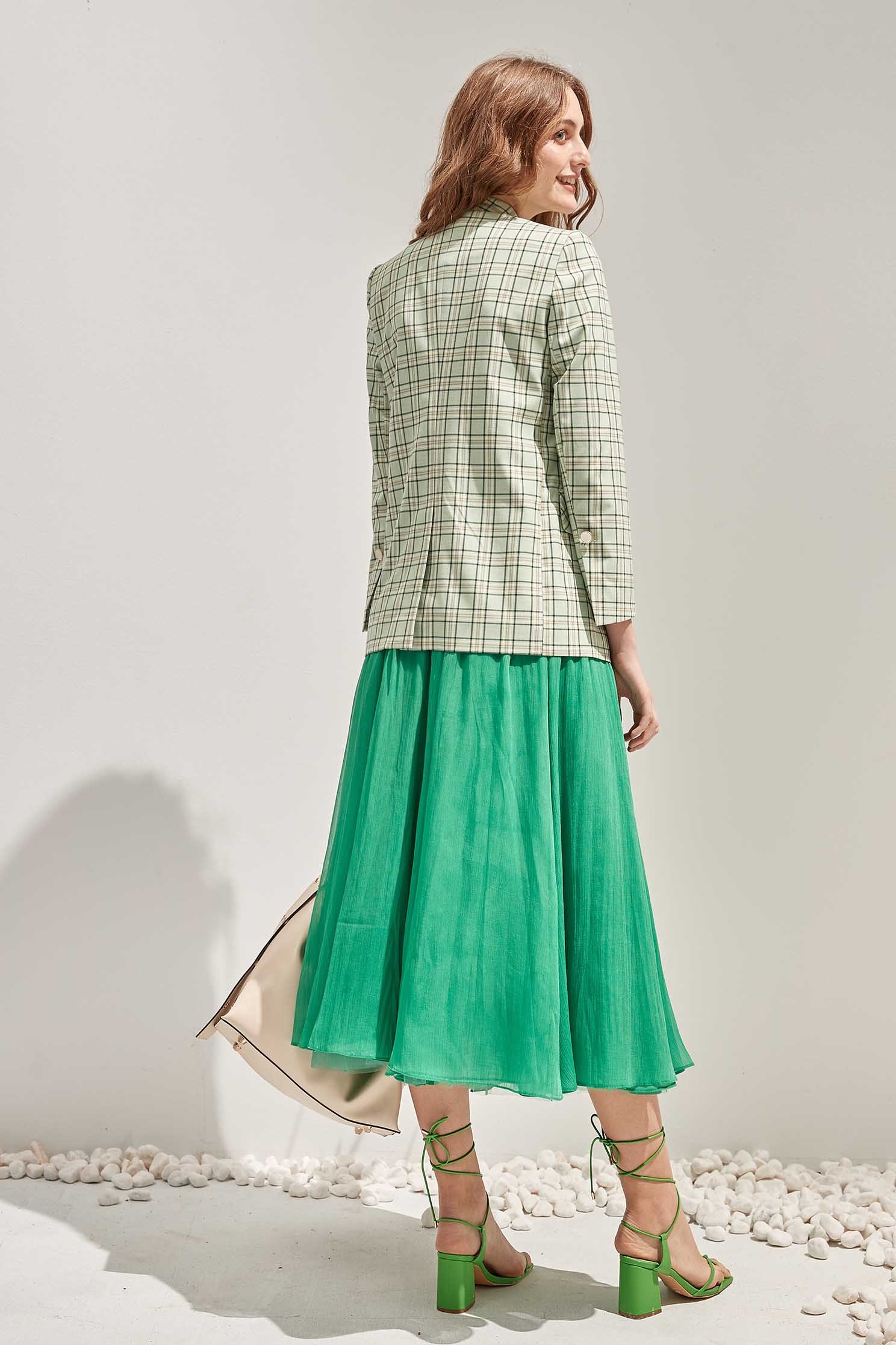 綠色交織駝色格紋西裝外套綠色交織駝色格紋西裝外套