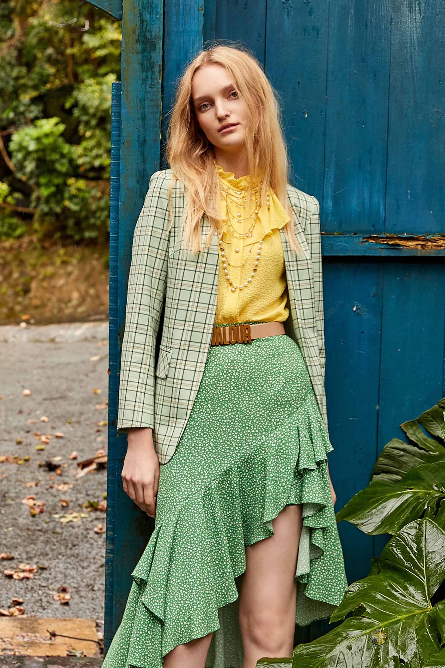 綠色交織駝色格紋西裝外套綠色交織駝色格紋西裝外套