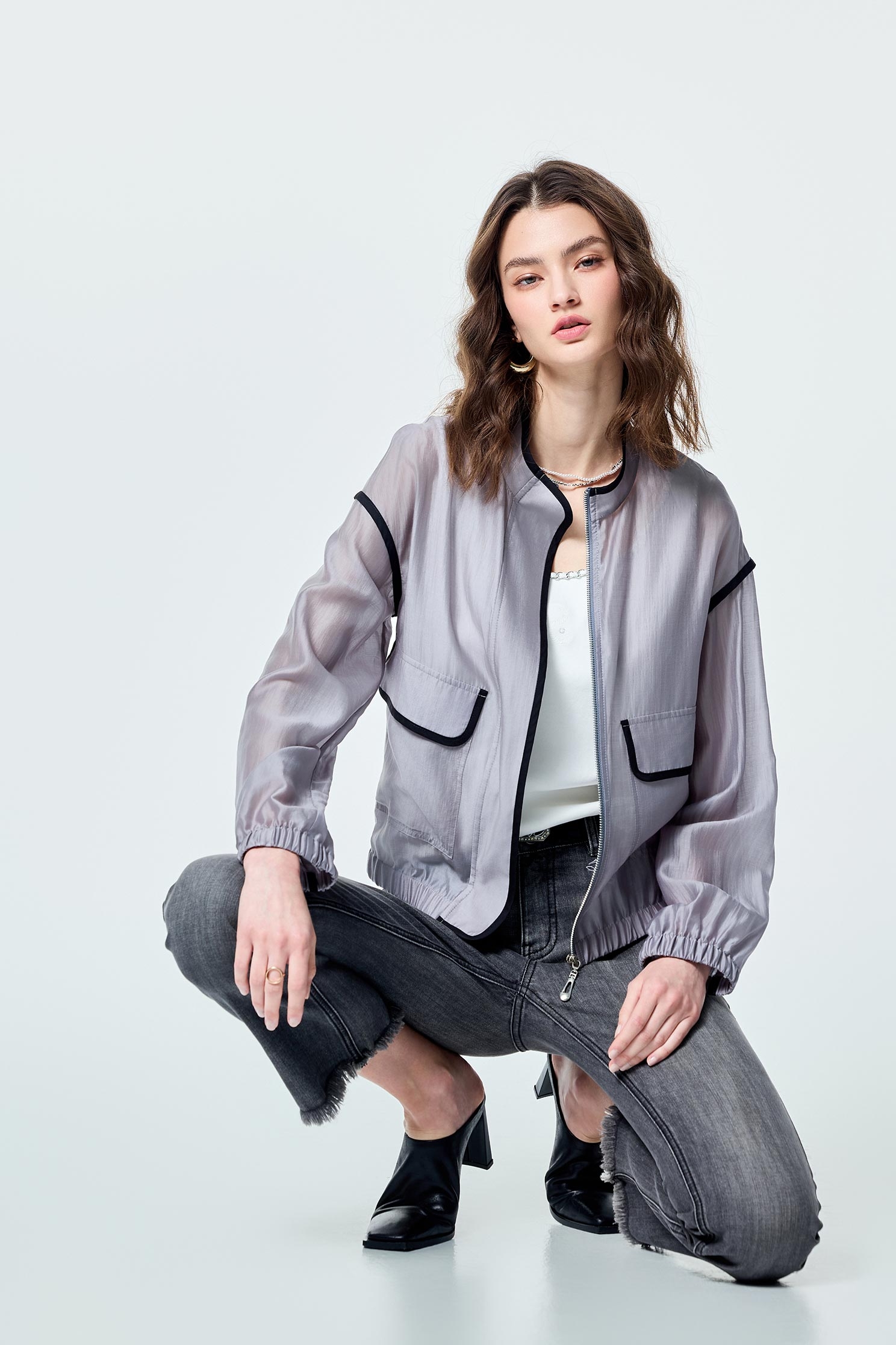 丁香灰絲棉跑邊外套丁香灰絲棉跑邊外套,一般外套,外套,春夏穿搭