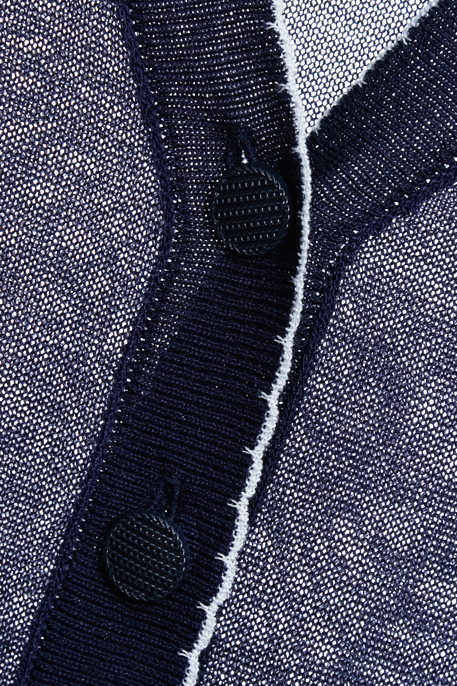 極簡水手藍鑲色針織外套極簡水手藍鑲色針織外套,上班OL穿搭,刺繡,外套,秋冬穿搭,約會特輯,針織,針織外套