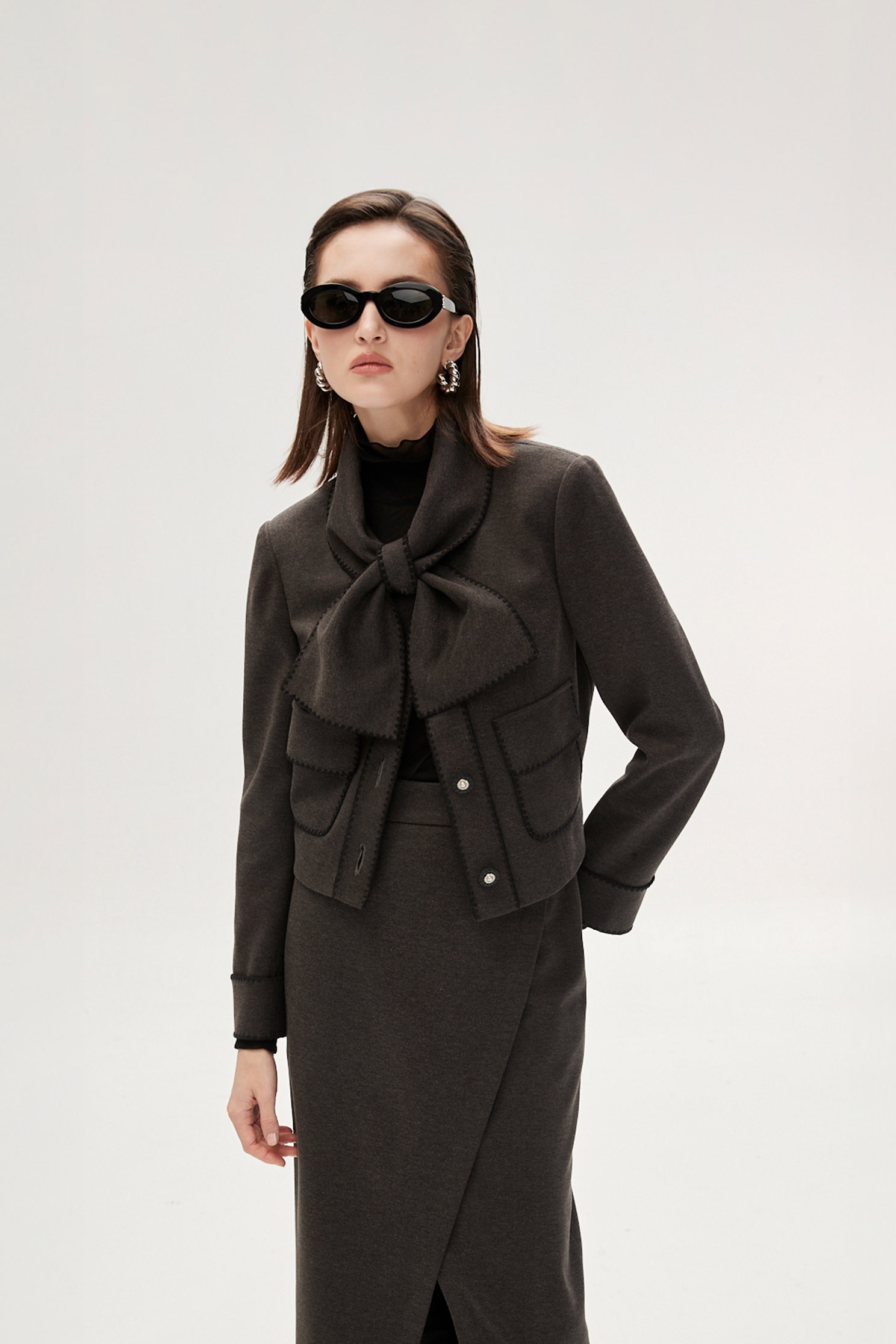 小香風刺繡鑲邊外套小香風刺繡鑲邊外套,一般外套,人氣商品,刺繡,外套,小香風,春夏穿搭,珍珠