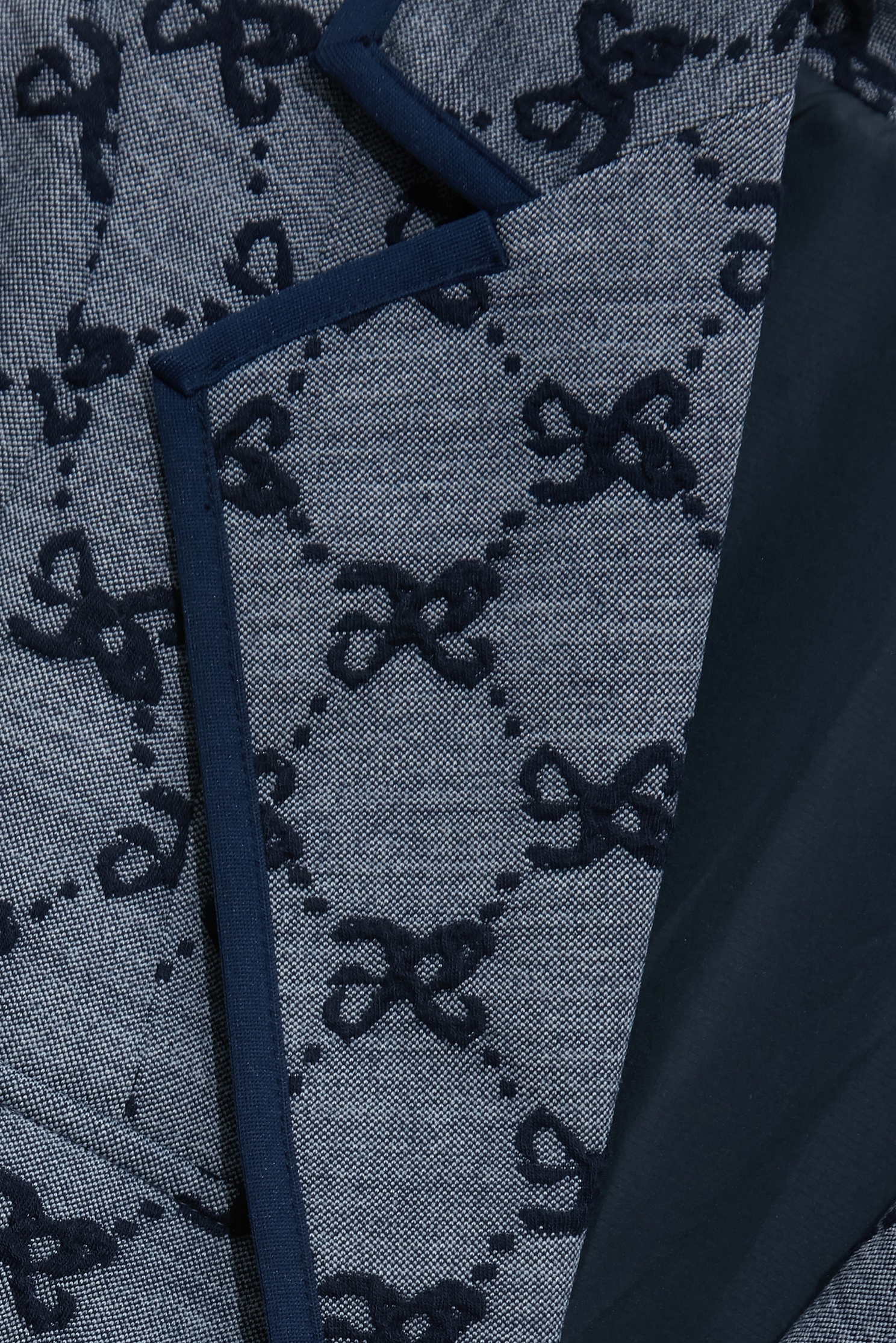 立體蝴蝶結紋理外套立體蝴蝶結紋理外套,上班OL穿搭,人氣商品,外套,小香風,時髦成套搭配,短褲,秋冬穿搭,蝴蝶結,西裝外套