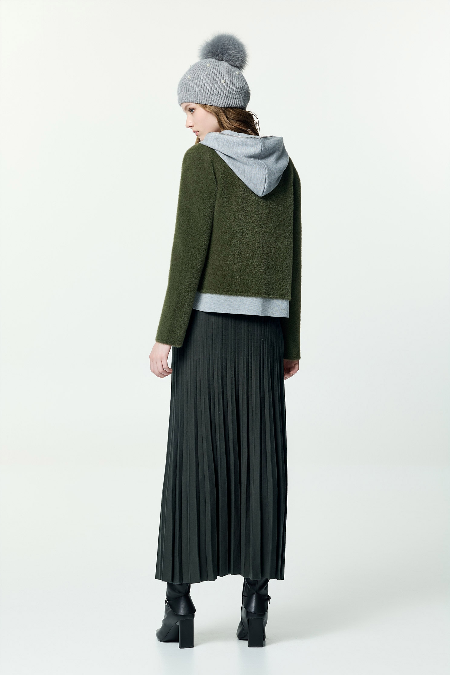 神秘綠假兩件針織外套神秘綠假兩件針織外套,一般外套,外套,秋冬穿搭,針織,針織外套