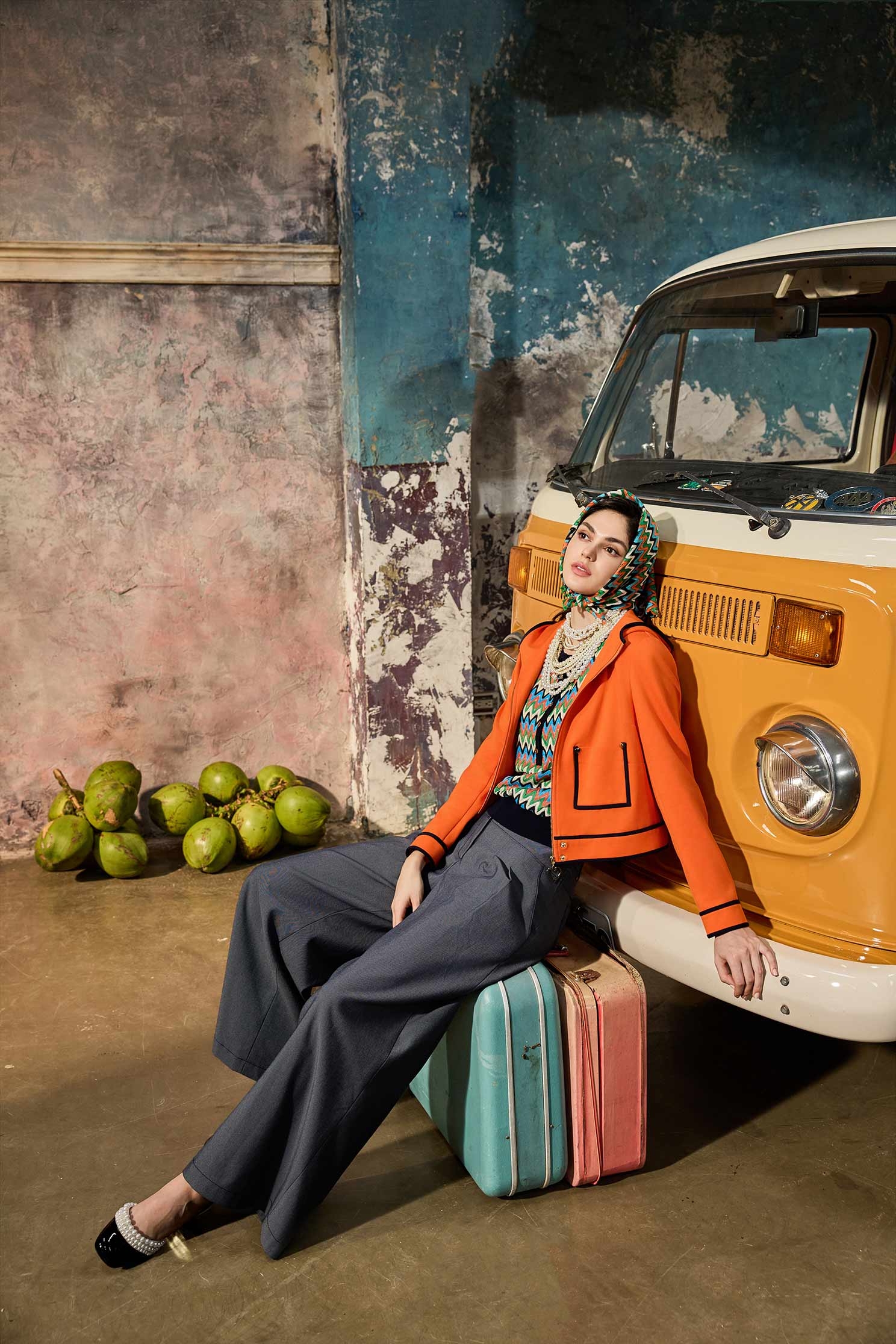 溫暖琥珀色撞色線外套溫暖琥珀色撞色線外套,一般外套,人氣商品,外套,春夏穿搭,連帽外套