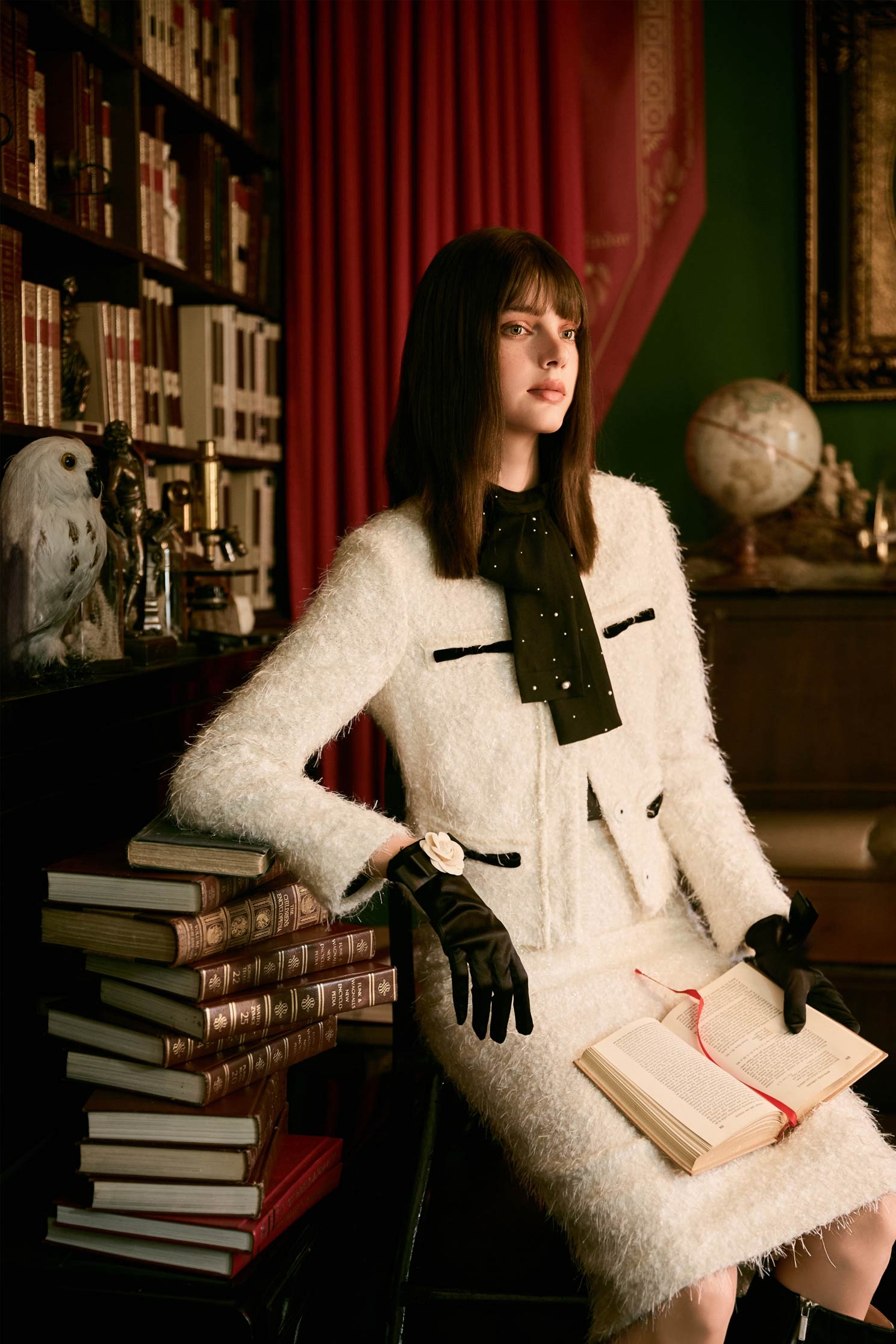 彈性花呢羽毛紗黑蝴蝶結縫飾外套彈性花呢羽毛紗黑蝴蝶結縫飾外套,一般外套,上班OL穿搭,外套,小香風外套,春夏穿搭,時髦成套搭配,蝴蝶結