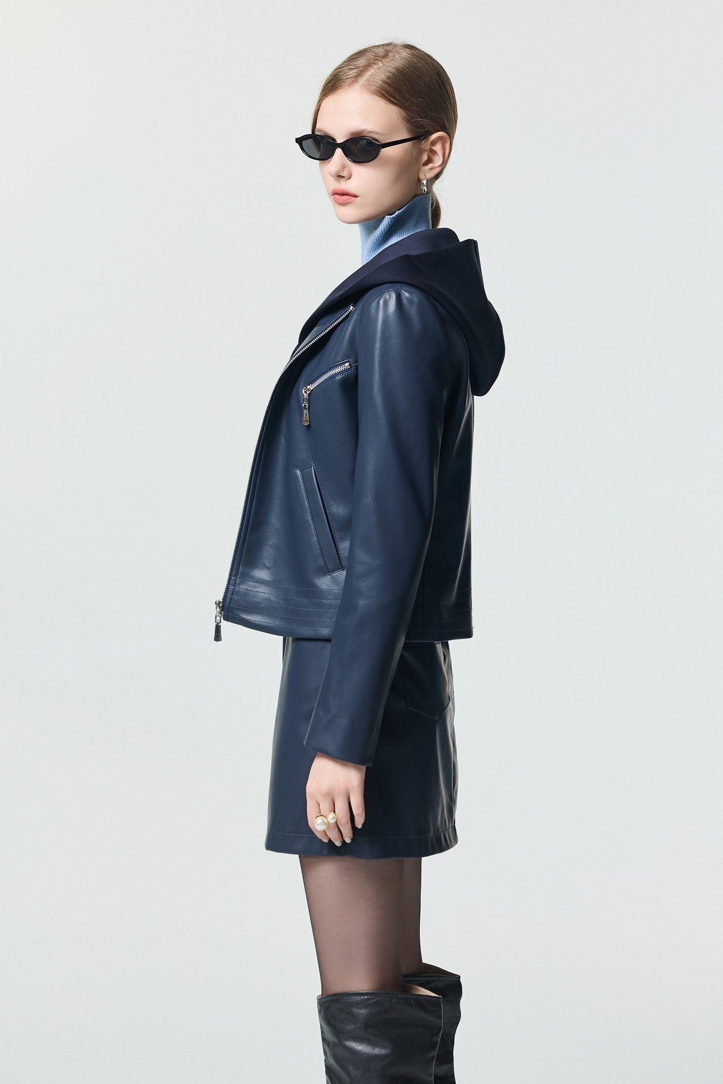 造型口袋連帽仿皮夾克造型口袋連帽仿皮夾克,一般外套,上班OL穿搭,人氣商品,外套,春夏穿搭,時髦成套搭配