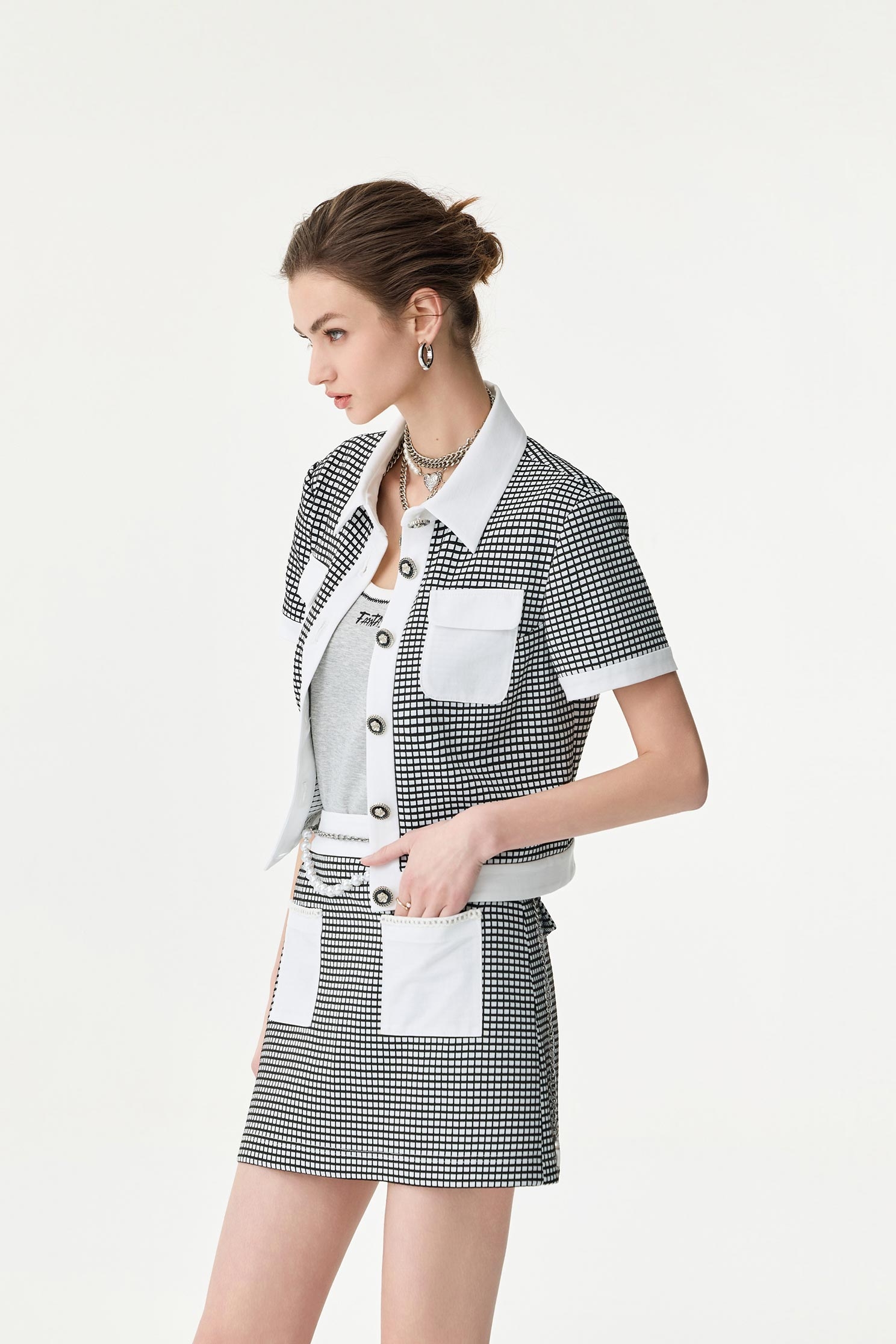 異材拼接彈性格子短版外套異材拼接彈性格子短版外套,一般外套,上班OL穿搭,人氣商品,外套,小香風,春夏穿搭,時髦成套搭配