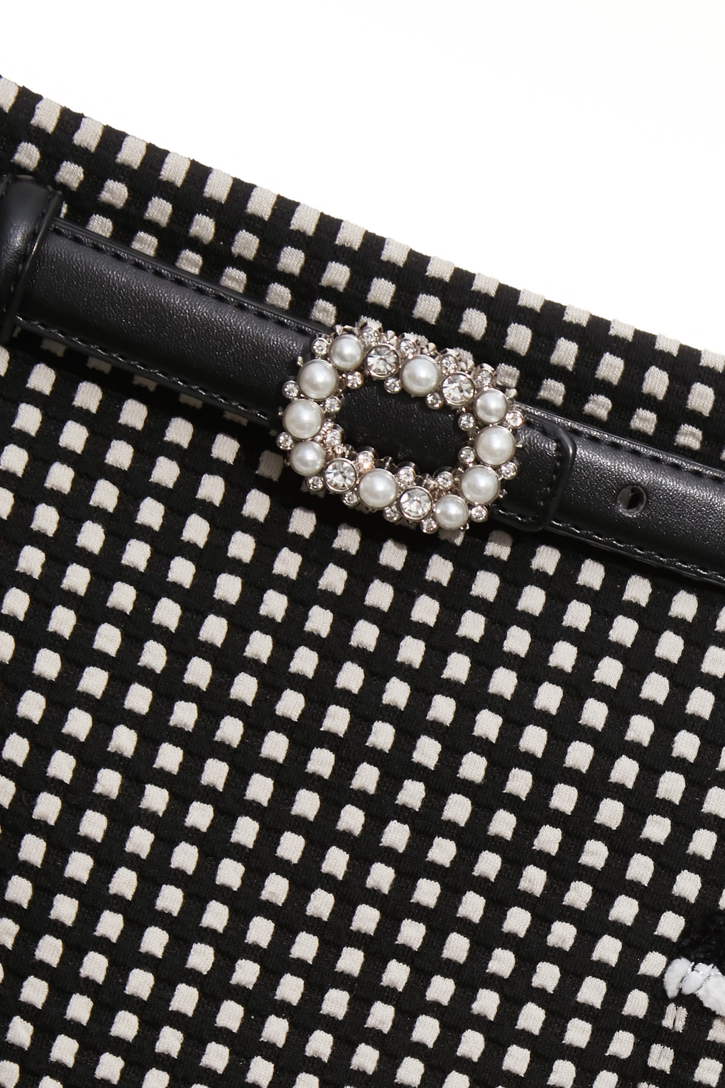 黑白格彈性俏麗短裙黑白格彈性俏麗短裙,春夏穿搭,珍珠,短裙