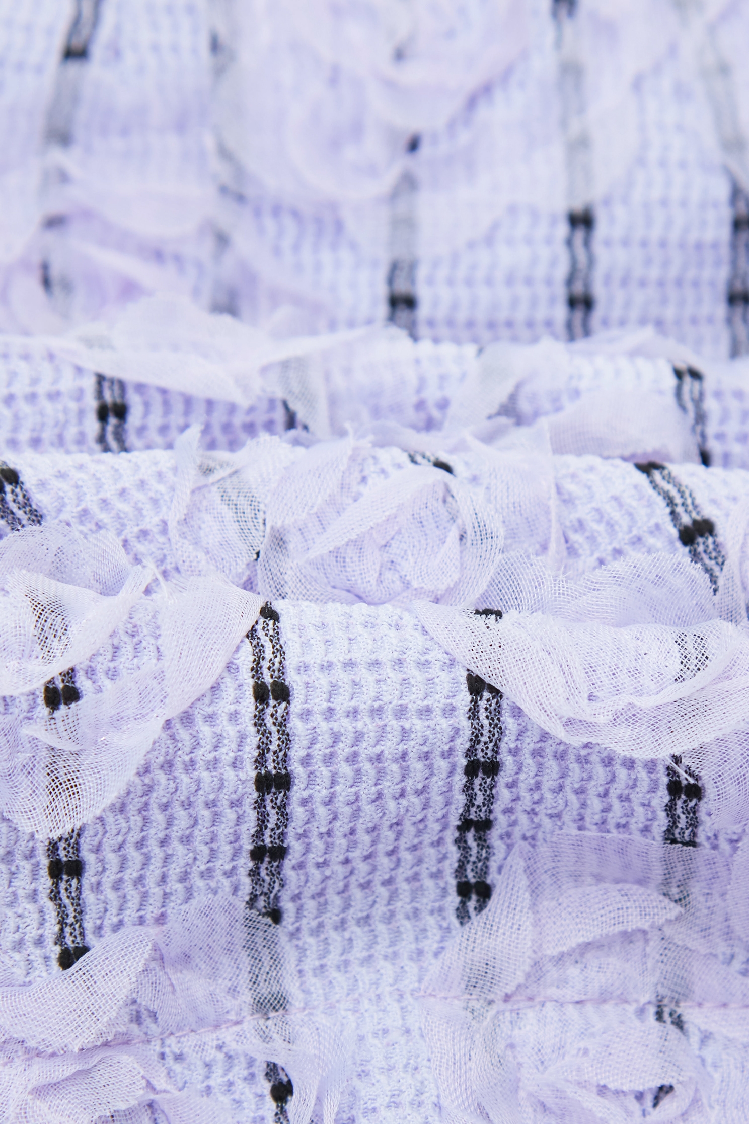 紫花西番蓮玫瑰造型短裙紫花西番蓮玫瑰造型短裙,小香風,春夏穿搭,時髦成套搭配,條紋,短裙,花花世界