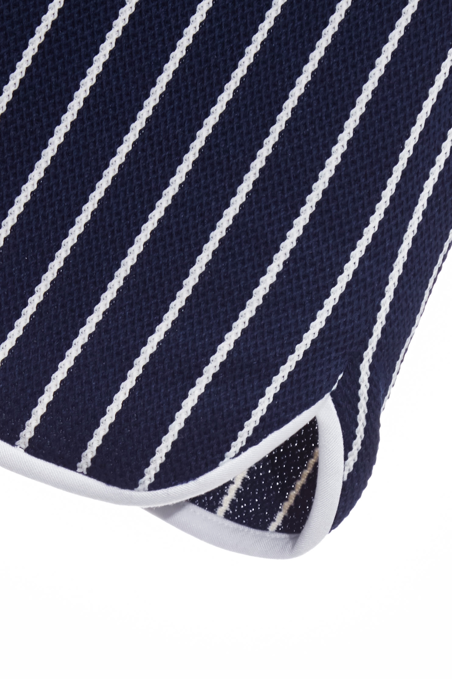 海洋洞穴色配條短裙海洋洞穴色配條短裙,上班OL穿搭,春夏穿搭,時髦成套搭配,條紋,短裙