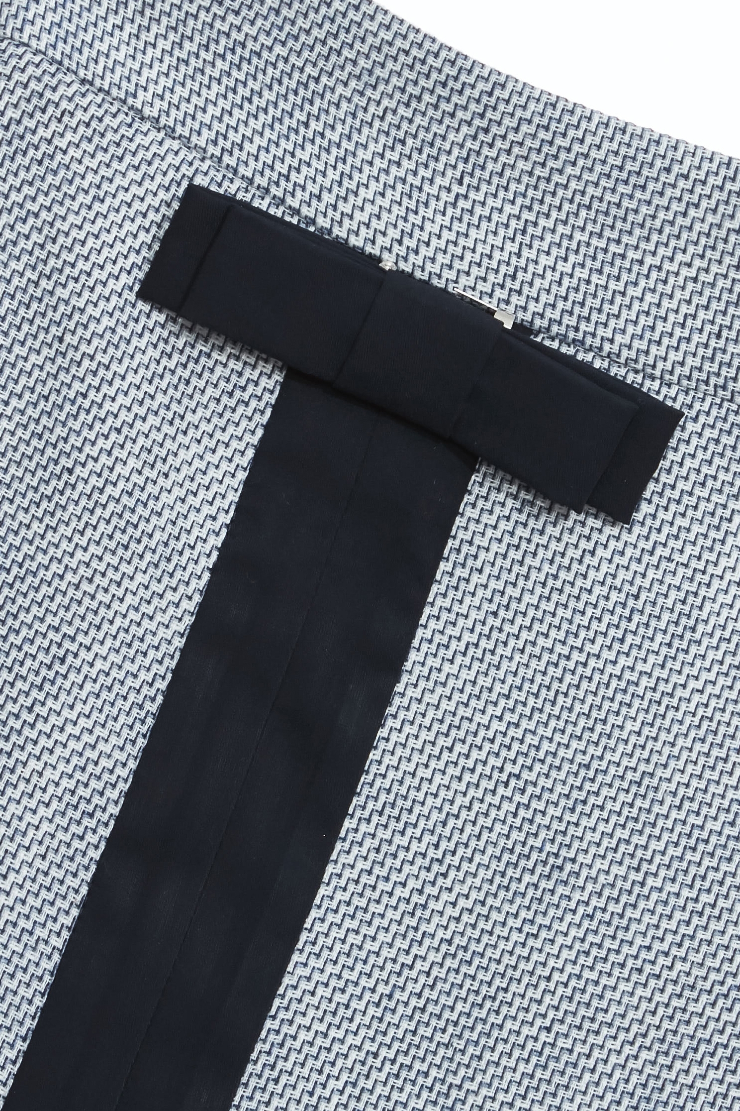 鑲海洋洞穴色飾邊短裙鑲海洋洞穴色飾邊短裙,人氣商品,春夏穿搭,時髦成套搭配,短裙,蝴蝶結