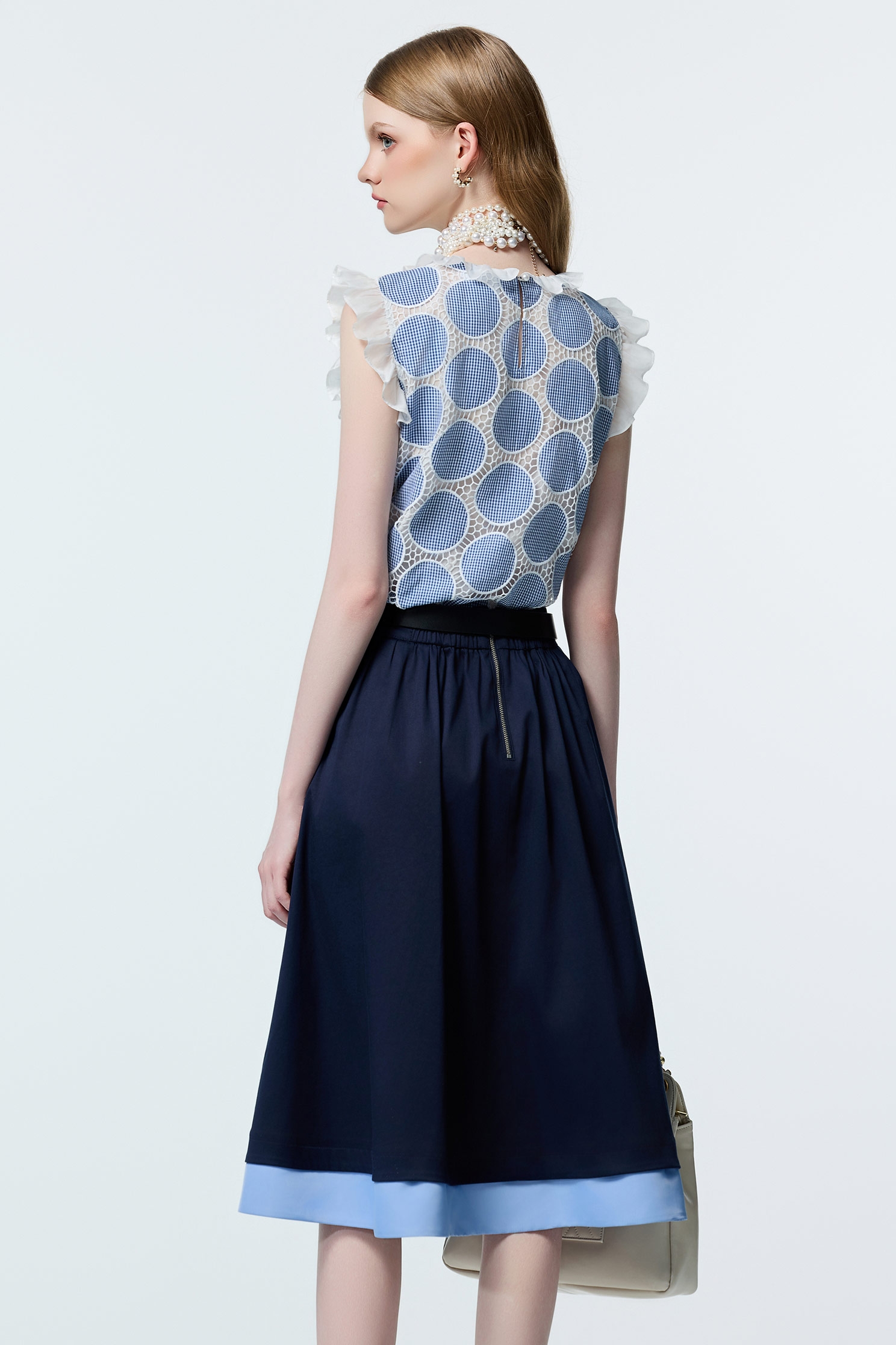 水手藍配色造型中長裙水手藍配色造型中長裙,A字裙,上班OL穿搭,人氣商品,秋冬穿搭,約會特輯,長裙