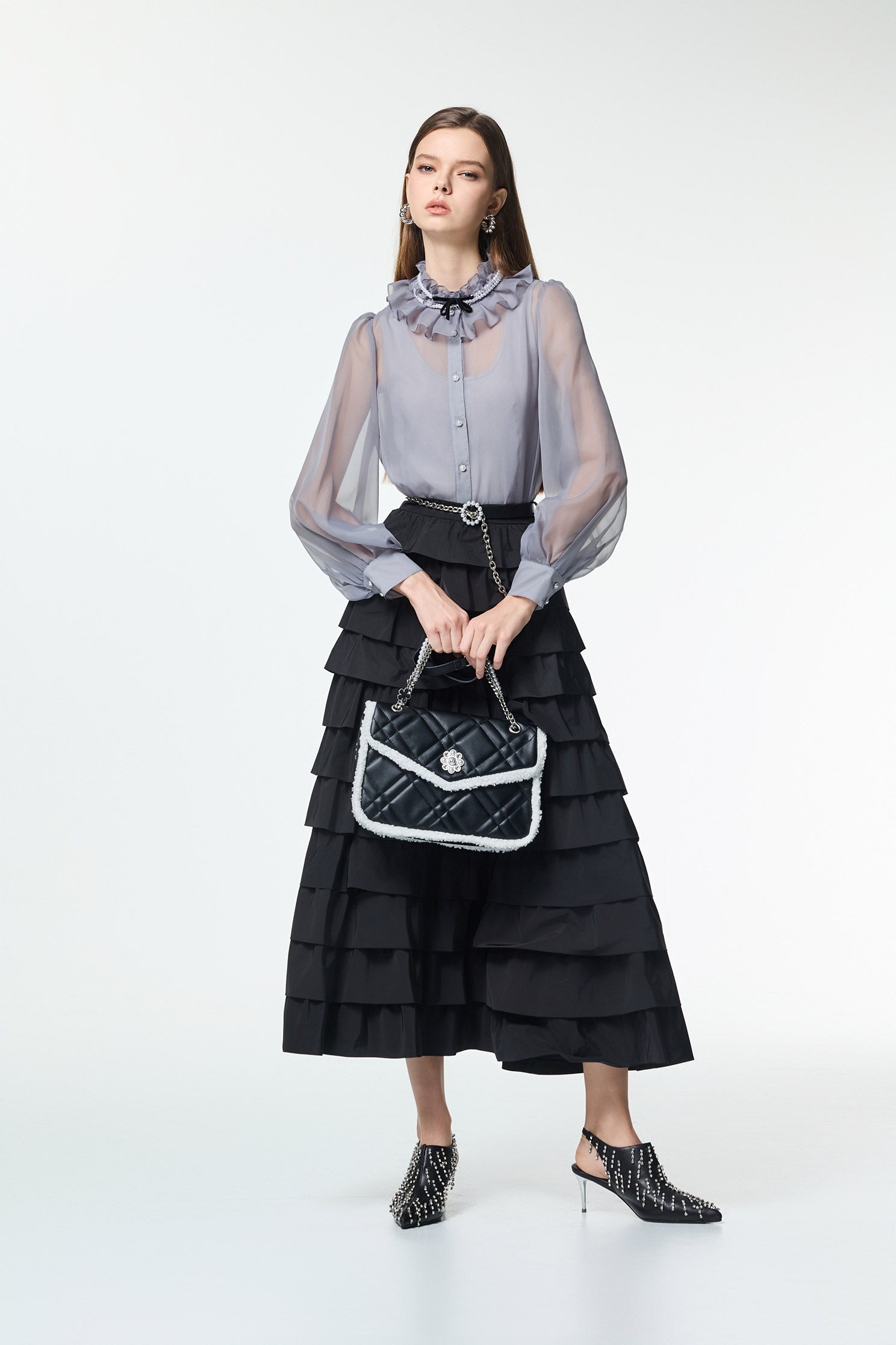 極致黑千層蛋糕裙極致黑千層蛋糕裙,上班OL穿搭,人氣商品,秋冬穿搭,約會特輯,網裙,長裙