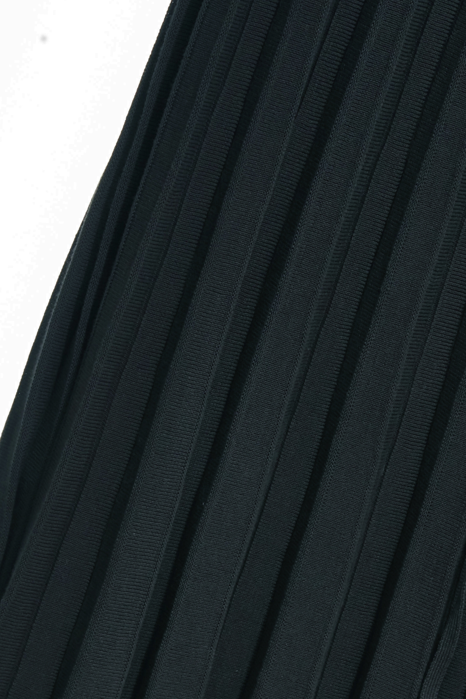 月光霧感針織百褶裙月光灰針織百褶裙,上班OL穿搭,秋冬穿搭,約會特輯,針織,長裙