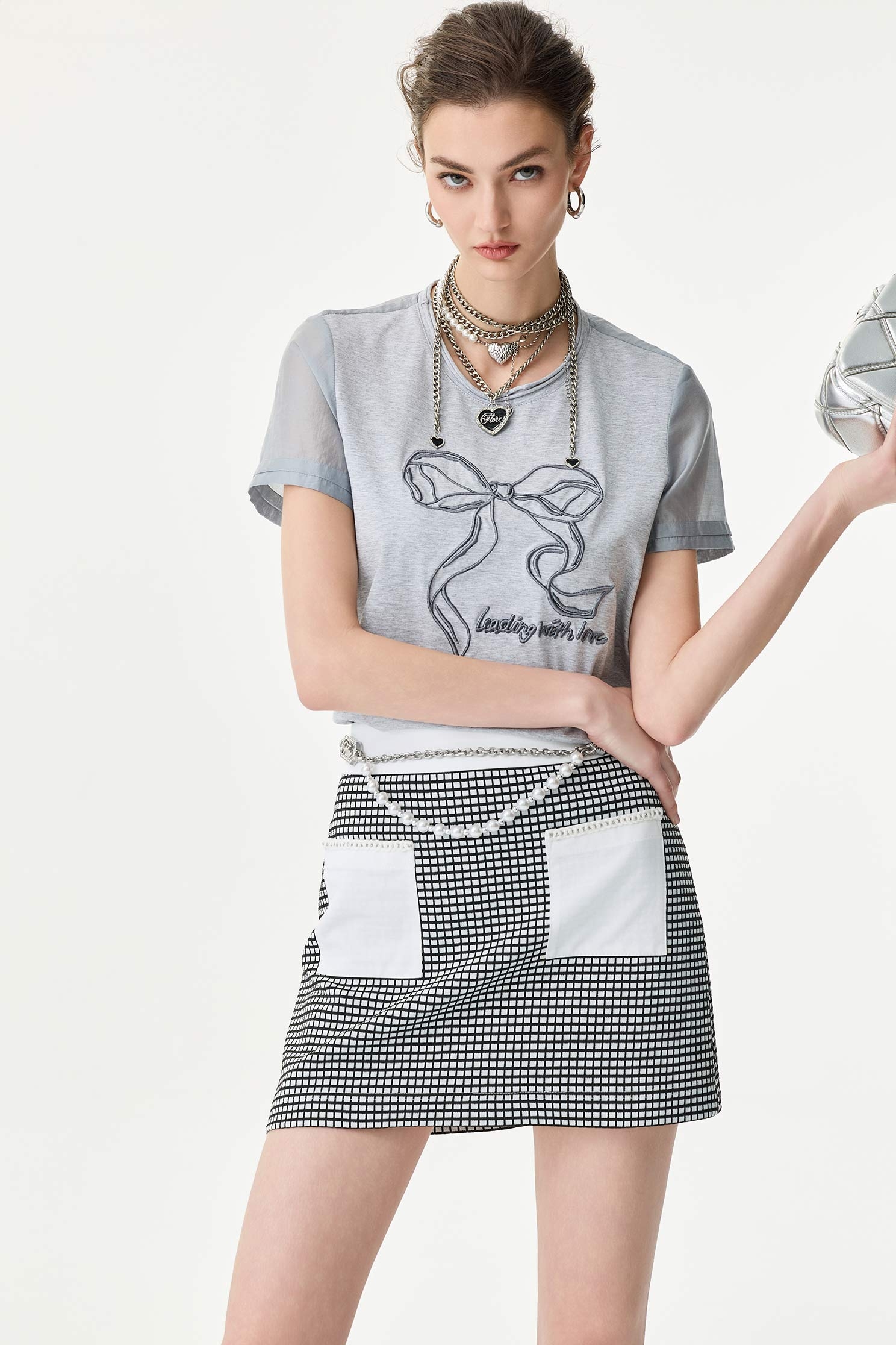 異材拼接彈性格子短裙異材拼接彈性格子短裙,上班OL穿搭,小香風,春夏穿搭,時髦成套搭配,短裙