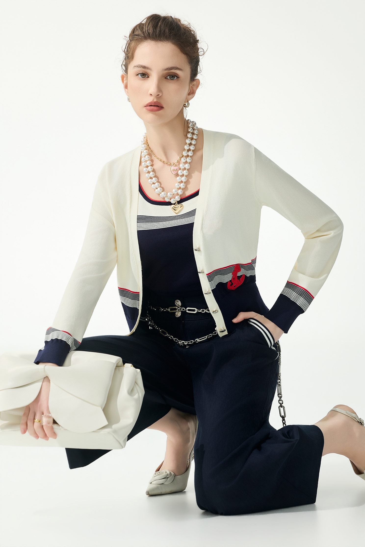 綴船錨刺繡八分寬褲綴船錨刺繡八分寬褲,刺繡,寬褲,春夏穿搭,褲子