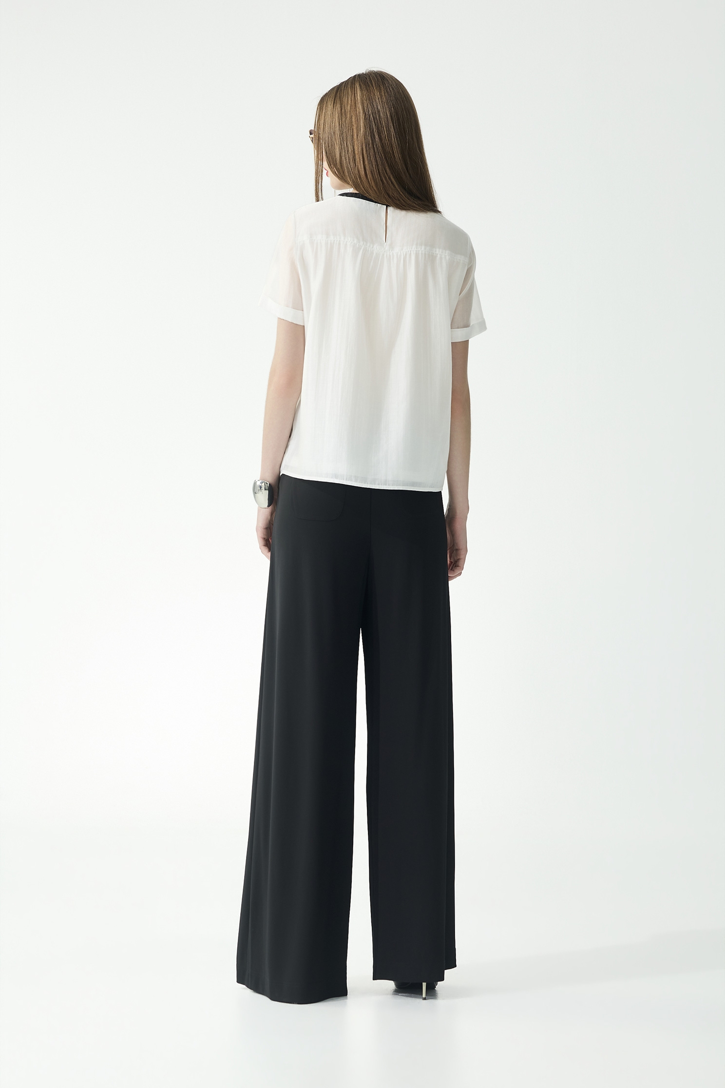 極致黑垂墜舒適大寬褲極致黑垂墜舒適大寬褲,寬褲,春夏穿搭,珍珠,褲子,黑色褲子