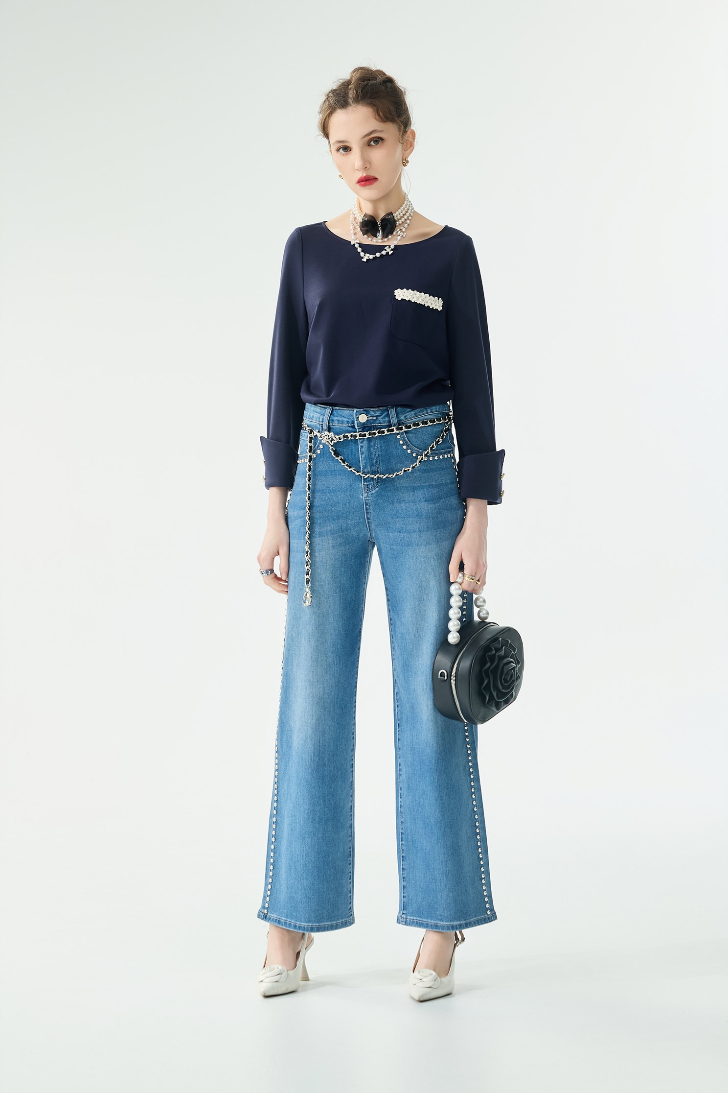 綴卯釘帥氣牛仔寬褲綴卯釘帥氣牛仔寬褲,丹寧,寬褲,春夏穿搭,牛仔,牛仔褲,約會特輯,褲子