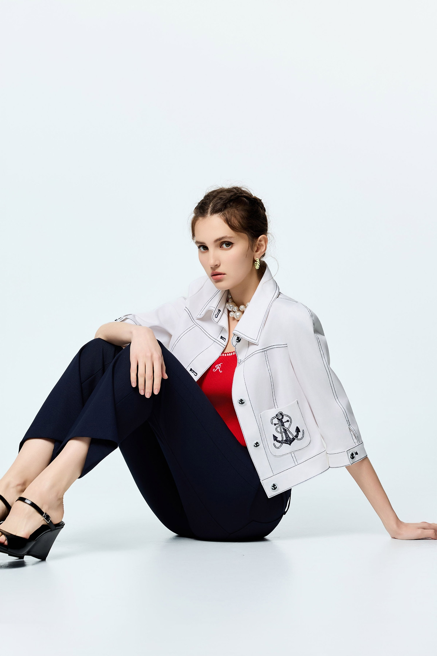 午夜藍船錨刺繡喇叭褲午夜藍船錨刺繡喇叭褲,上班OL穿搭,刺繡,喇叭褲,春夏穿搭,褲子,長褲