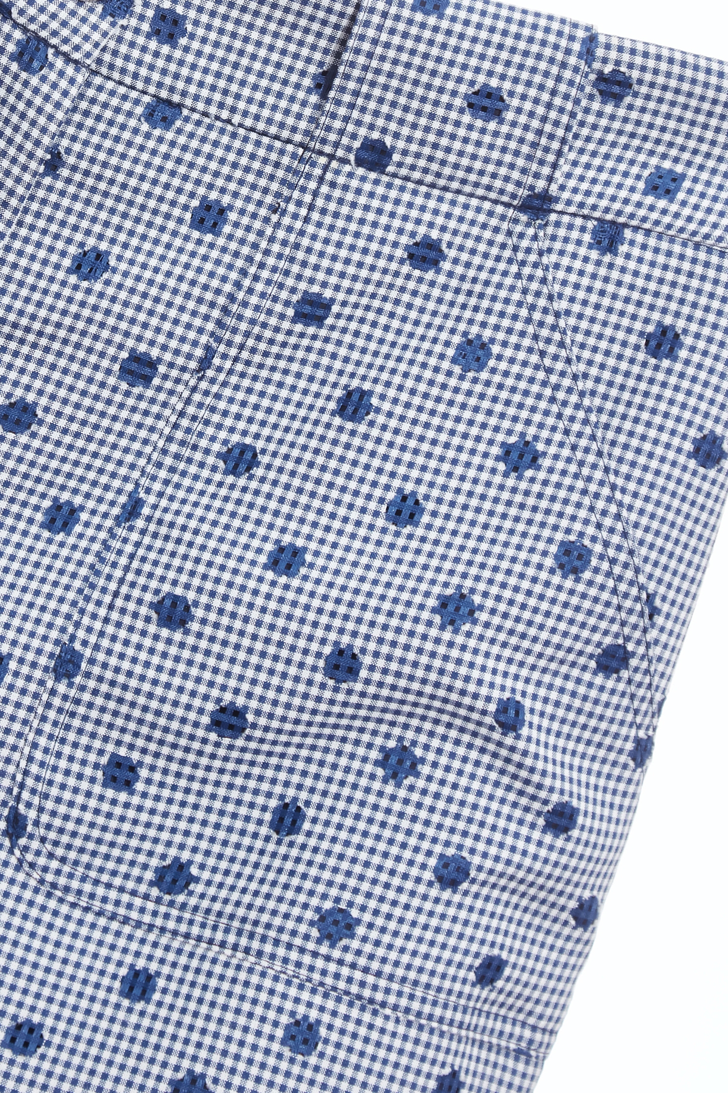 水手藍簍空點點短褲水手藍簍空點點短褲,上班OL穿搭,時髦成套搭配,格紋,波點,短褲,秋冬穿搭