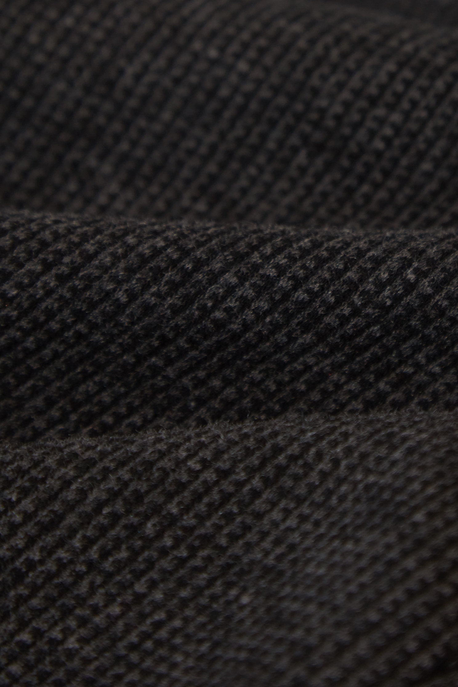 小香風珠鏈條錐形褲小香風珠鏈條錐形褲,小香風,春夏穿搭,珍珠,皮革,褲子