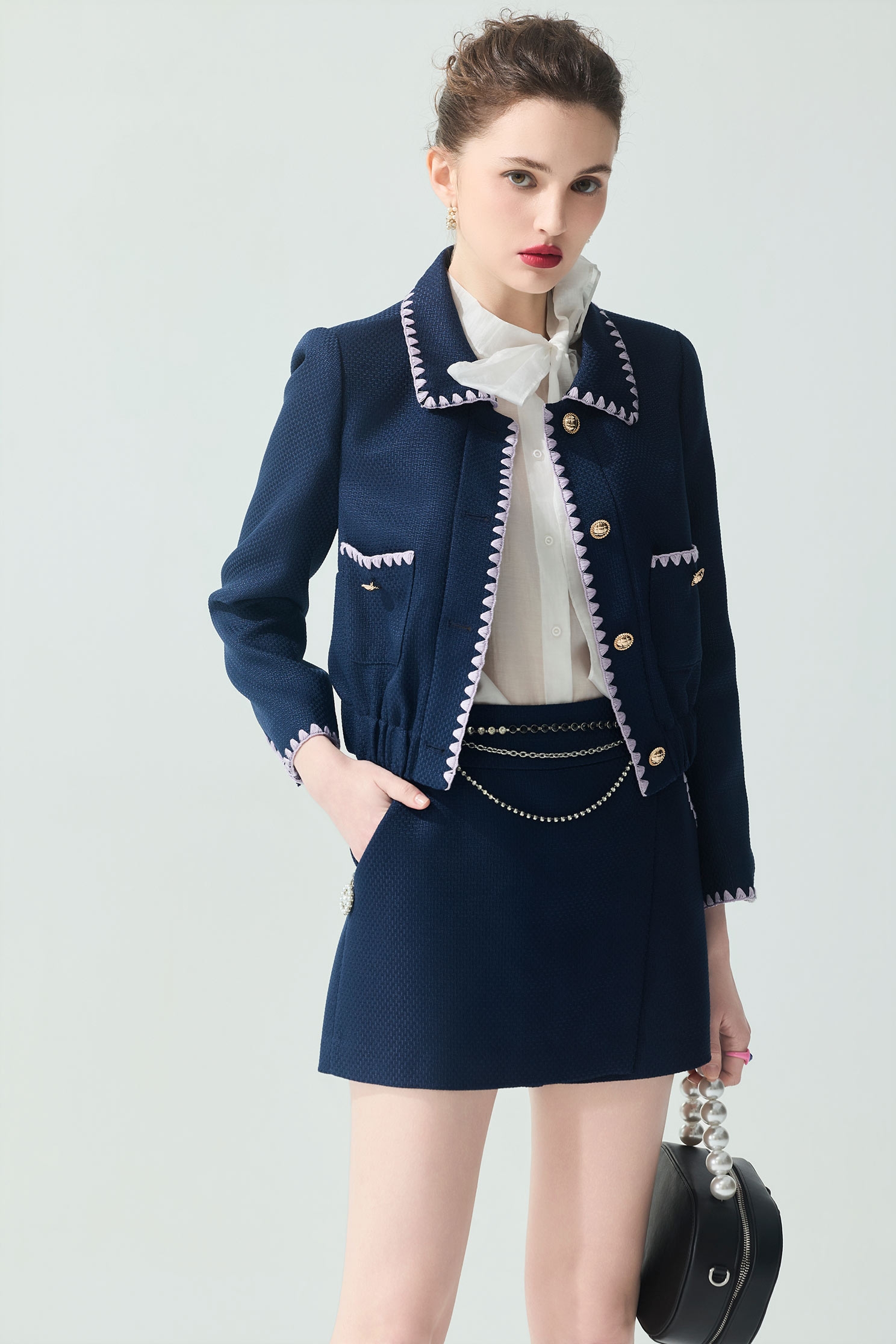 銀河丁香紫刺繡邊短褲銀河丁香紫刺繡邊短褲,刺繡,春夏穿搭,時髦成套搭配,短褲,褲子