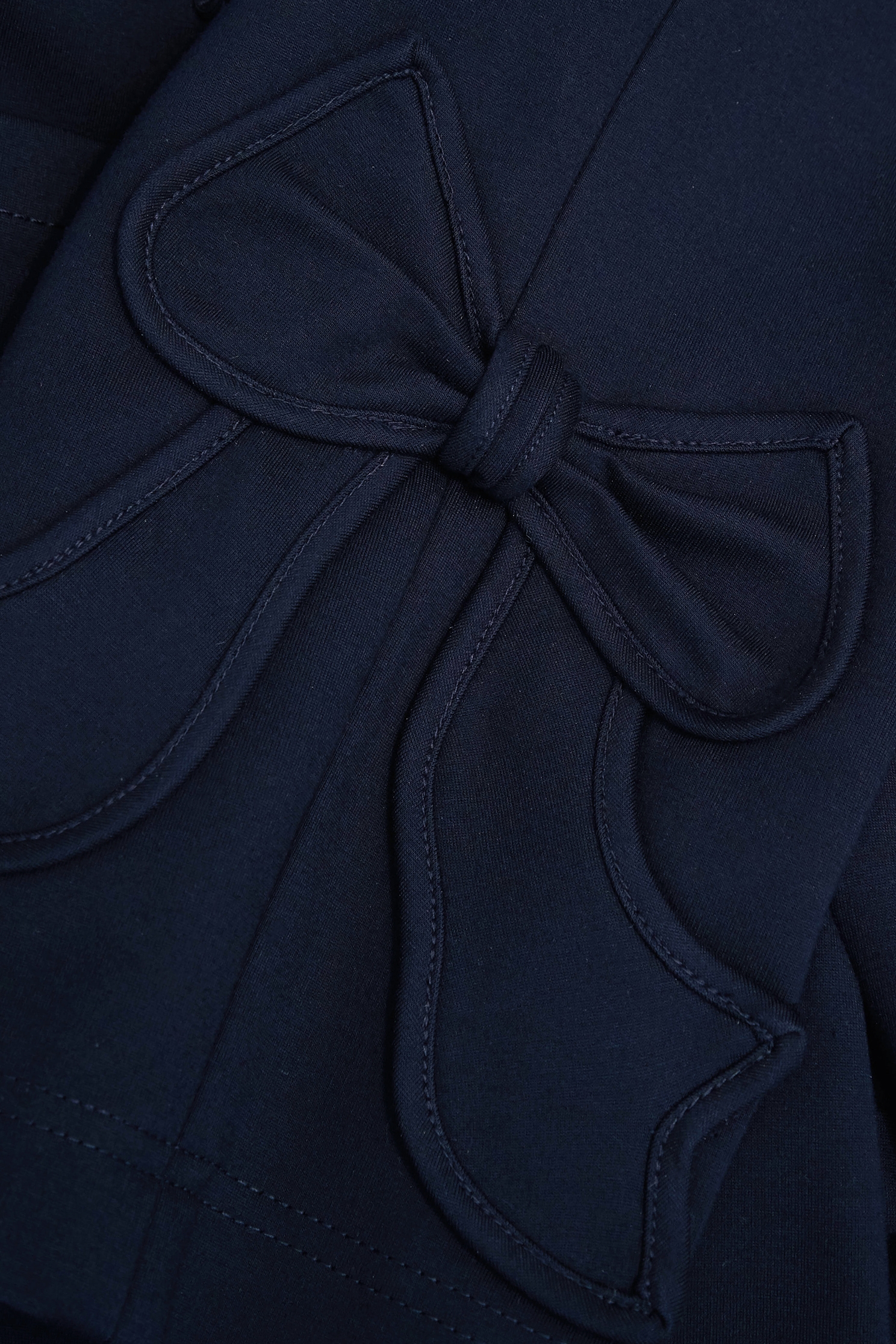 濃厚靛藍蝴蝶結造型長褲濃厚靛藍蝴蝶結造型長褲,上班OL穿搭,秋冬穿搭,窄管褲,簡約穿搭,蝴蝶結,褲子,長褲