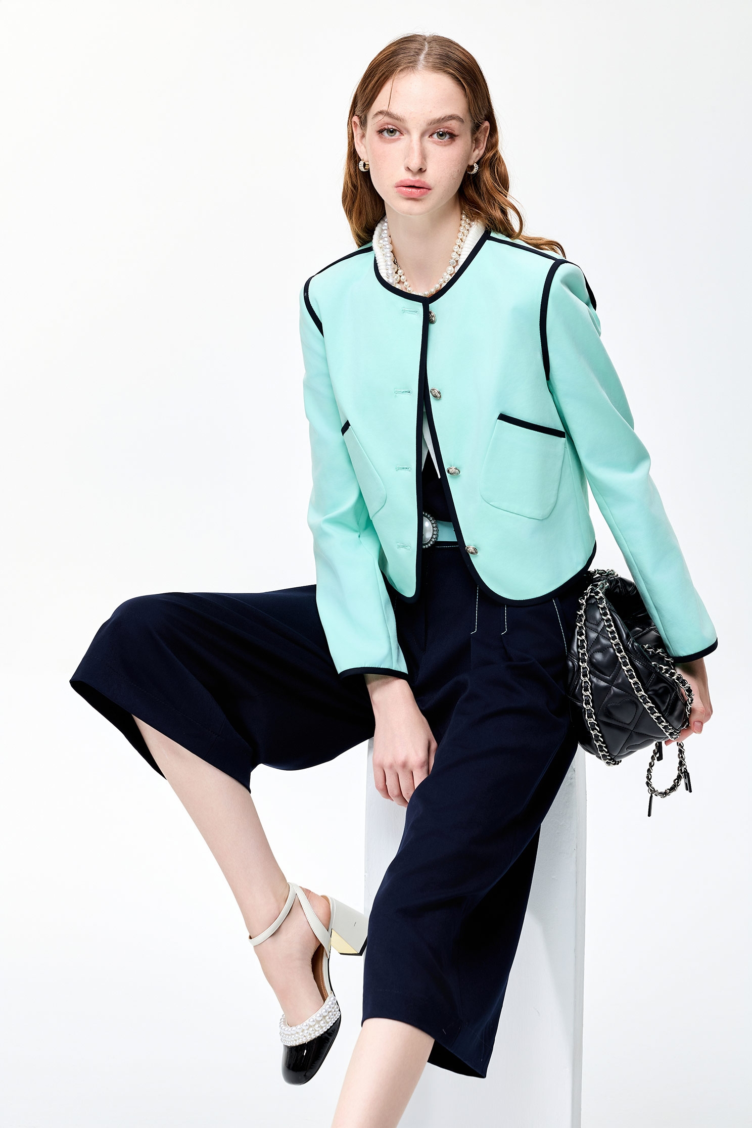 鑲冰綠色邊線寬腿褲鑲冰綠色邊線寬腿褲,上班OL穿搭,寬褲,春夏穿搭,褲子