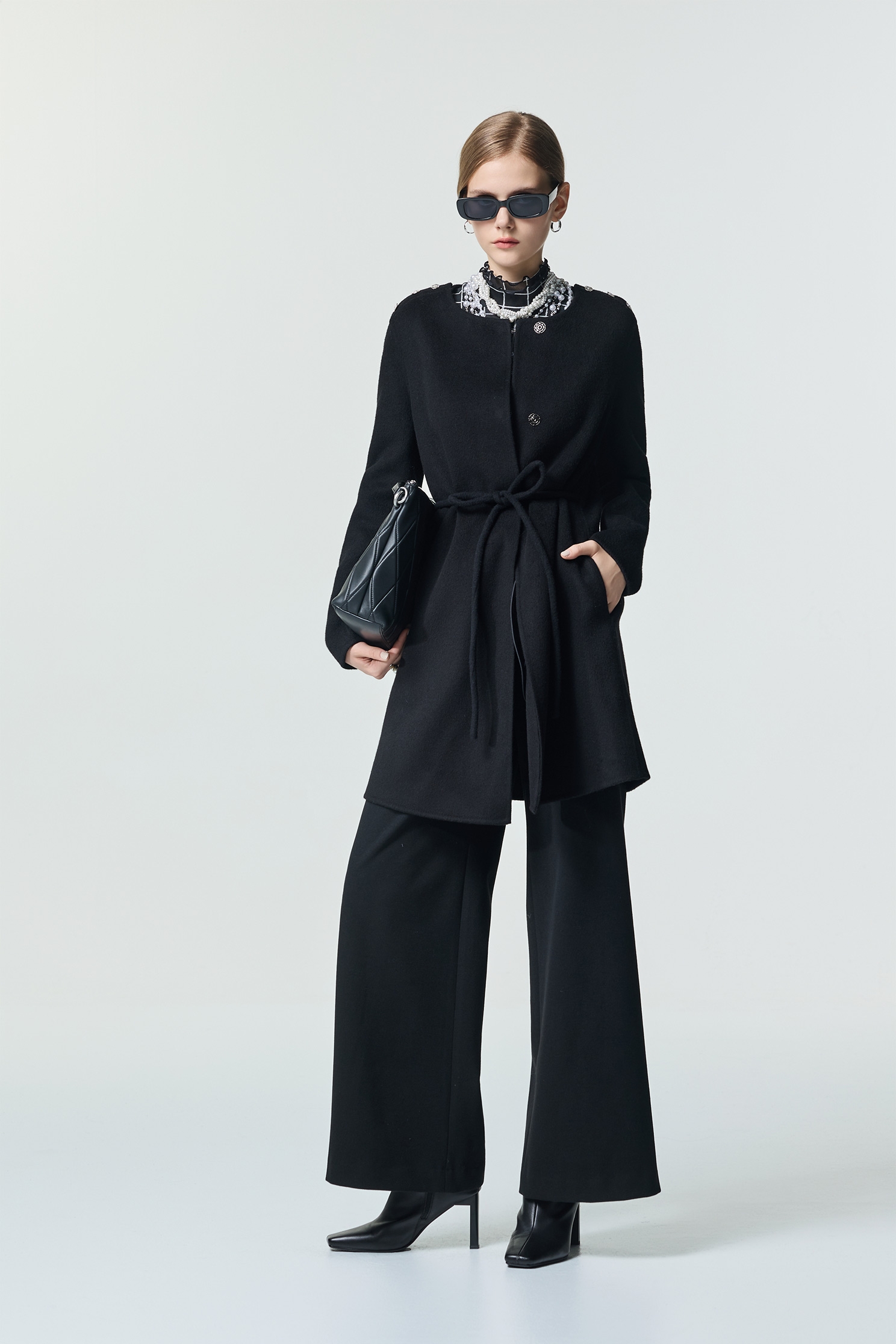 極致黑彈性磨毛長寬褲極致黑彈性磨毛長寬褲,上班OL穿搭,人氣商品,寬褲,春夏穿搭,珍珠,簡約穿搭,褲子,黑色褲子