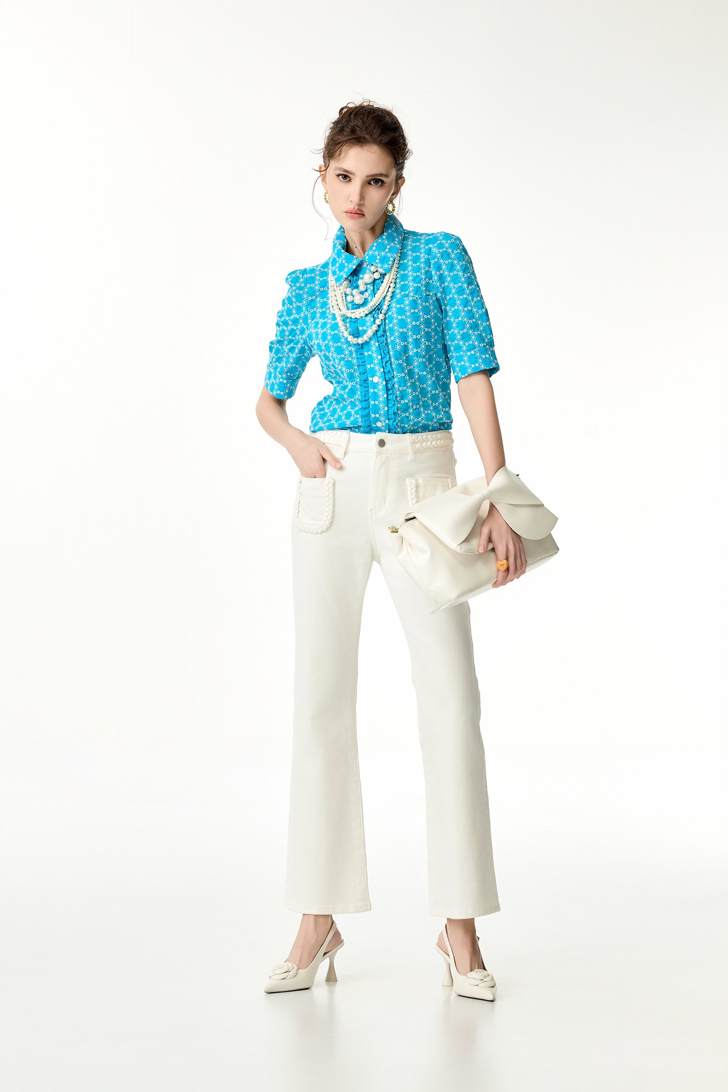 麻花裝飾牛仔長褲麻花裝飾牛仔長褲,上班OL穿搭,春夏穿搭,牛仔,牛仔褲,牛仔長褲,白色褲子,長褲