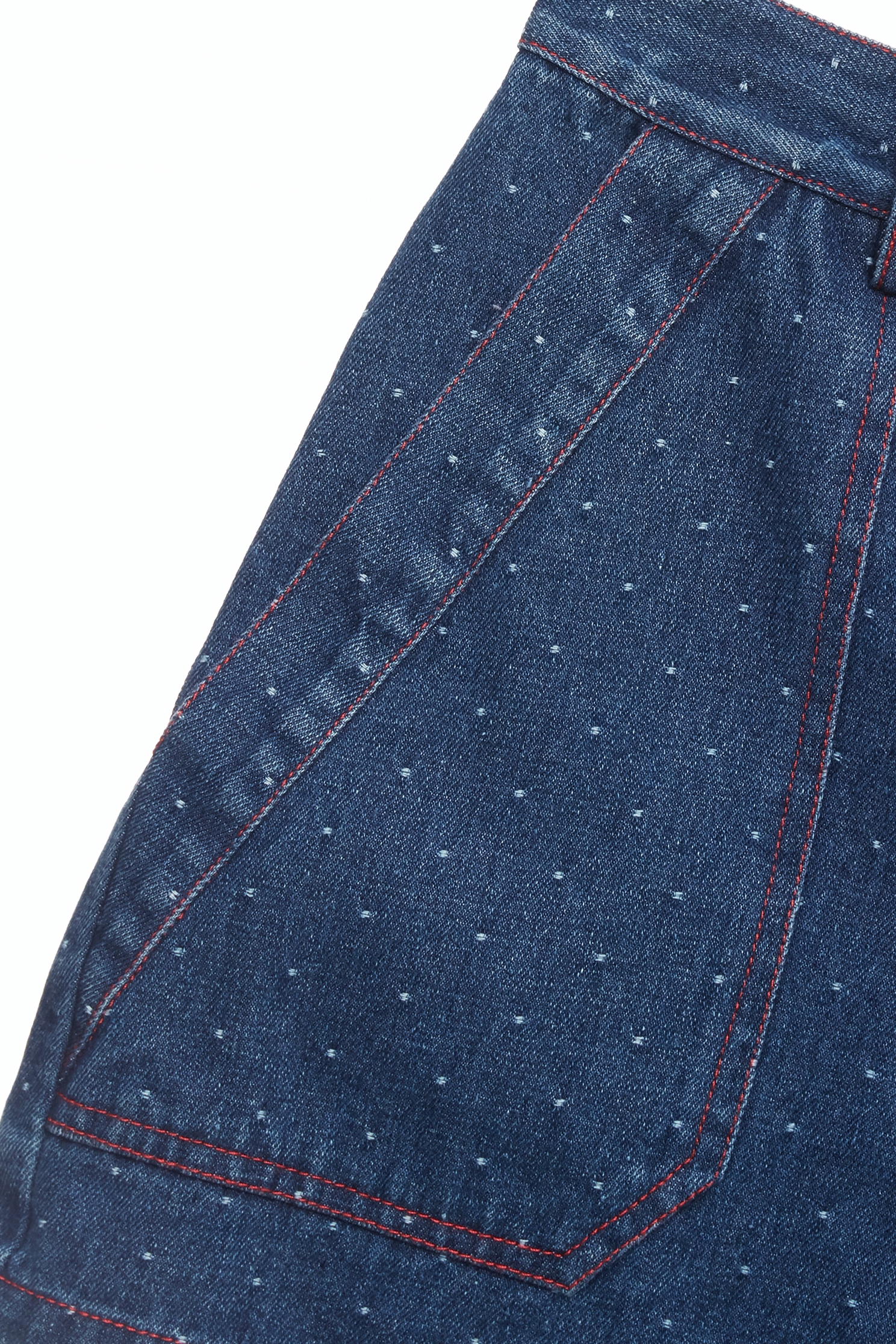 立體點點貼袋牛仔短褲立體點點貼袋牛仔短褲,春夏穿搭,時髦成套搭配,牛仔,牛仔短褲,短褲,純棉