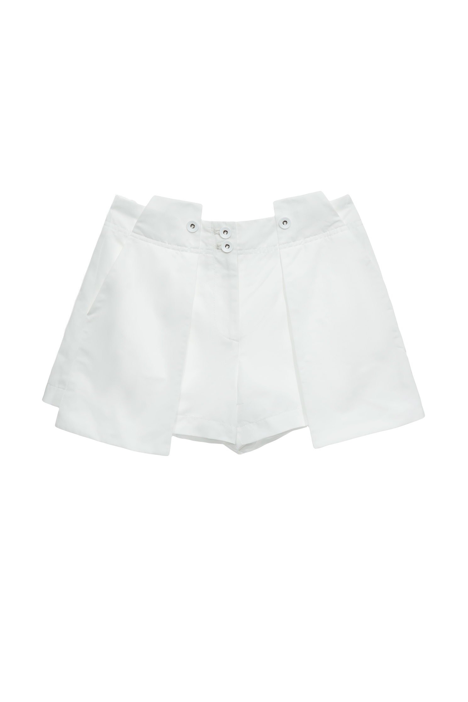 變化雙層飾片設計短褲變化雙層飾片設計短褲,上班OL穿搭,春夏穿搭,白色褲子,短褲,輕奢度假,輕奢渡假