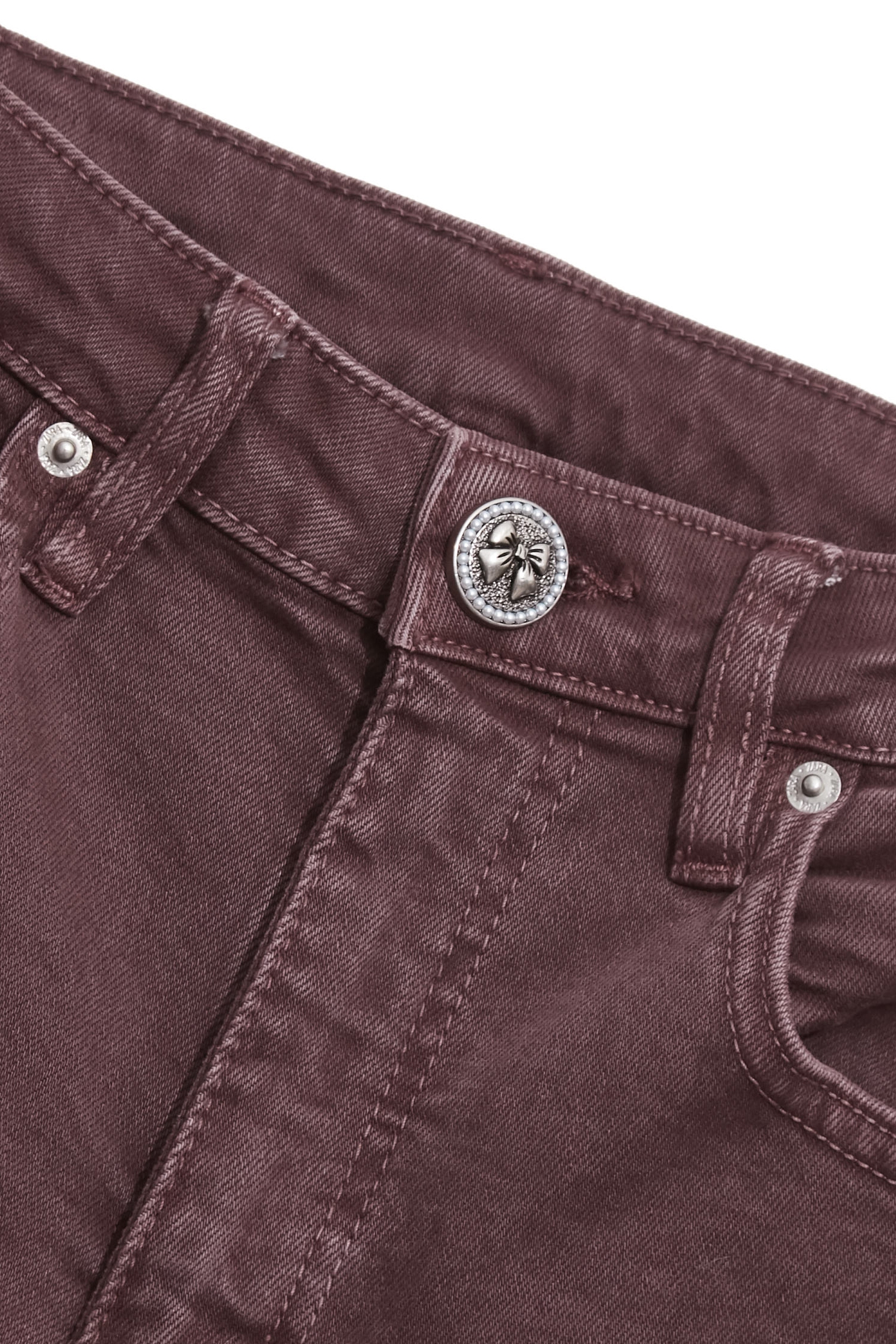 櫻桃巧克力色牛仔喇叭褲櫻桃巧克力色牛仔喇叭褲,上班OL穿搭,丹寧,喇叭褲,春夏穿搭,牛仔,牛仔褲,簡約穿搭,約會特輯,純棉,蝴蝶結,褲子