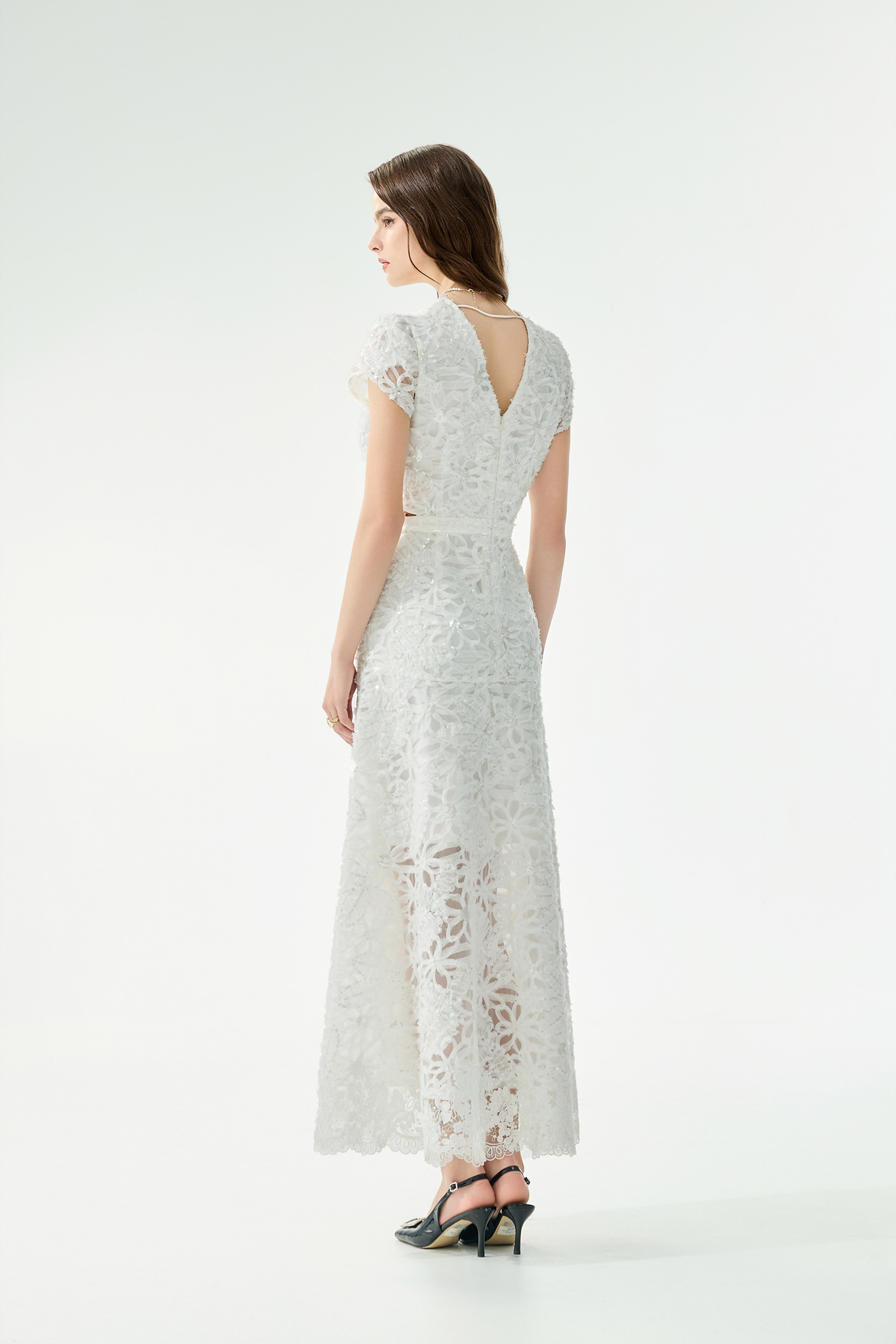 網布立體壓花奢華長洋網布立體壓花奢華長洋,一般洋裝,春夏穿搭,白色洋裝,蕾絲