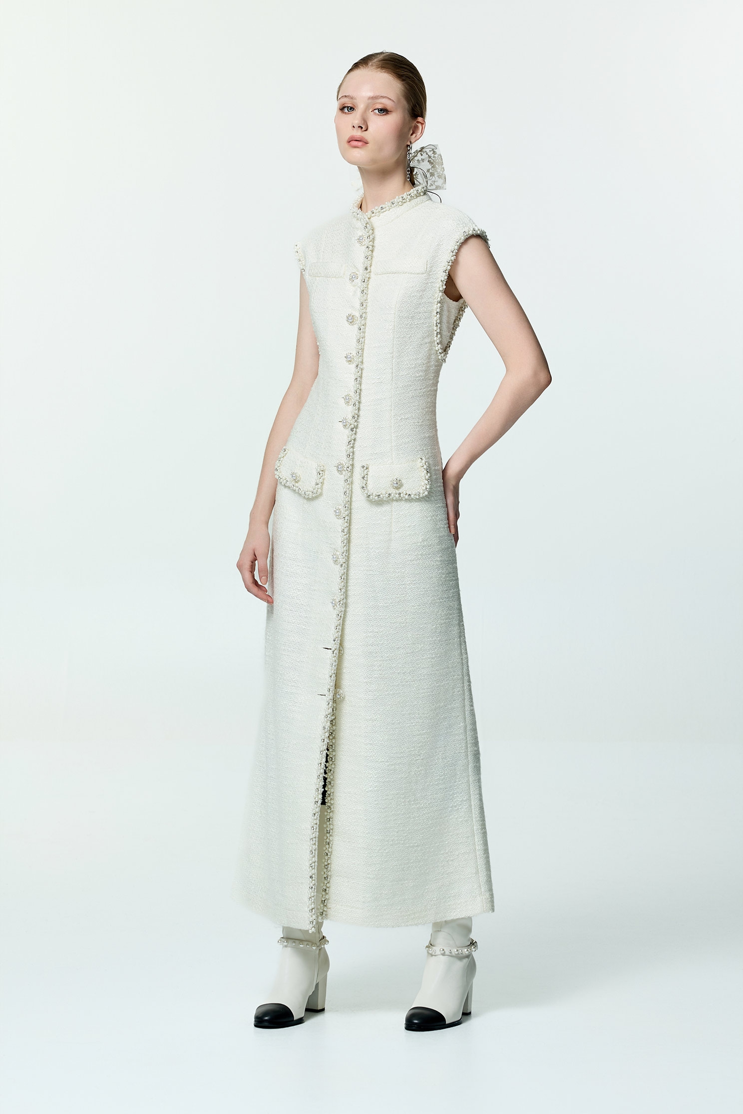 手工珍珠鑽飾花呢紗禮服式洋裝手工珍珠鑽飾花呢紗禮服式洋裝,一般洋裝,人氣商品,小禮服,小香風,毛呢花呢,洋裝特輯,珍珠,禮服,秋冬穿搭