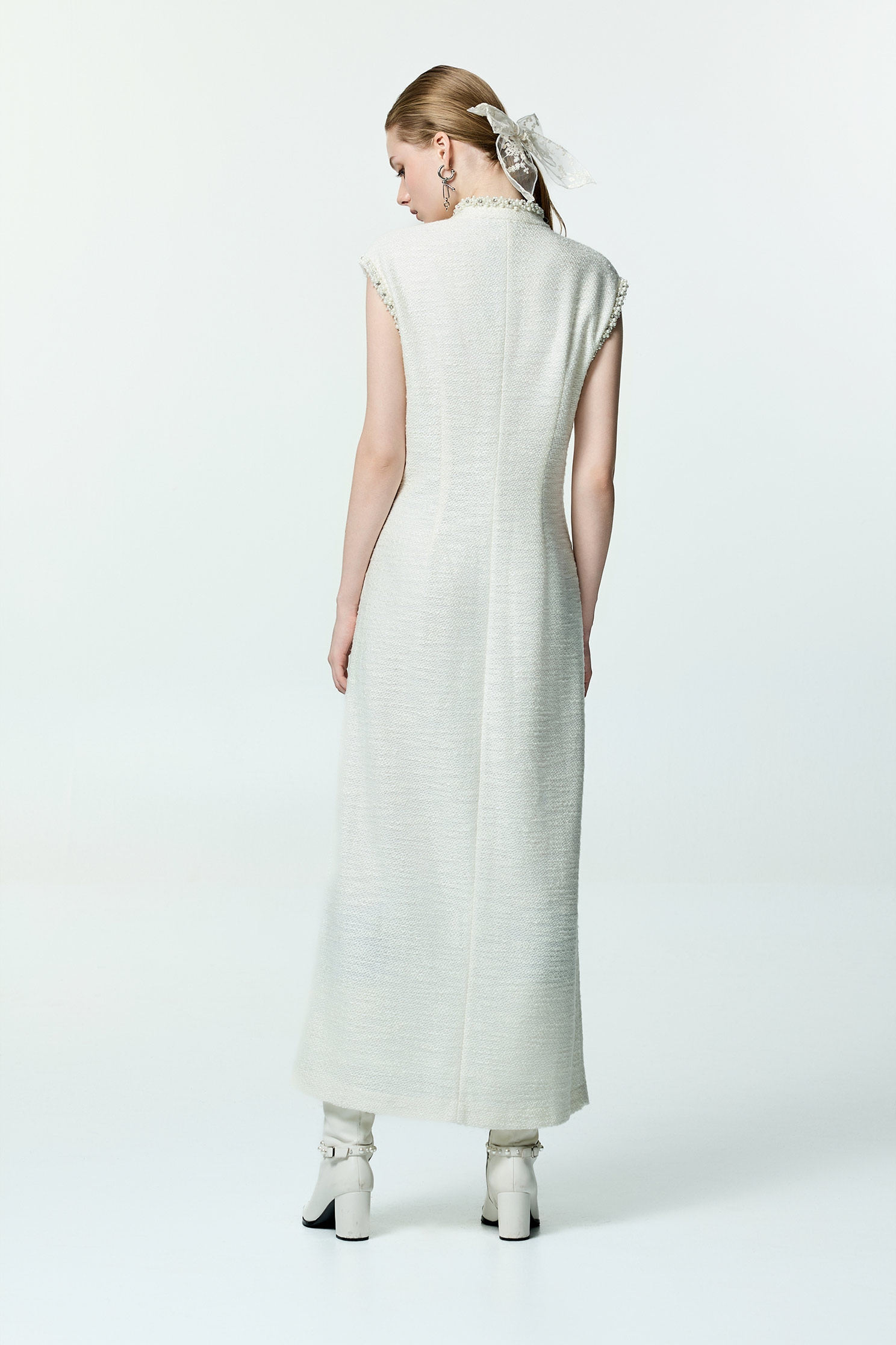 手工珍珠鑽飾花呢紗禮服式洋裝手工珍珠鑽飾花呢紗禮服式洋裝,一般洋裝,人氣商品,小禮服,小香風,毛呢花呢,洋裝特輯,珍珠,禮服,秋冬穿搭