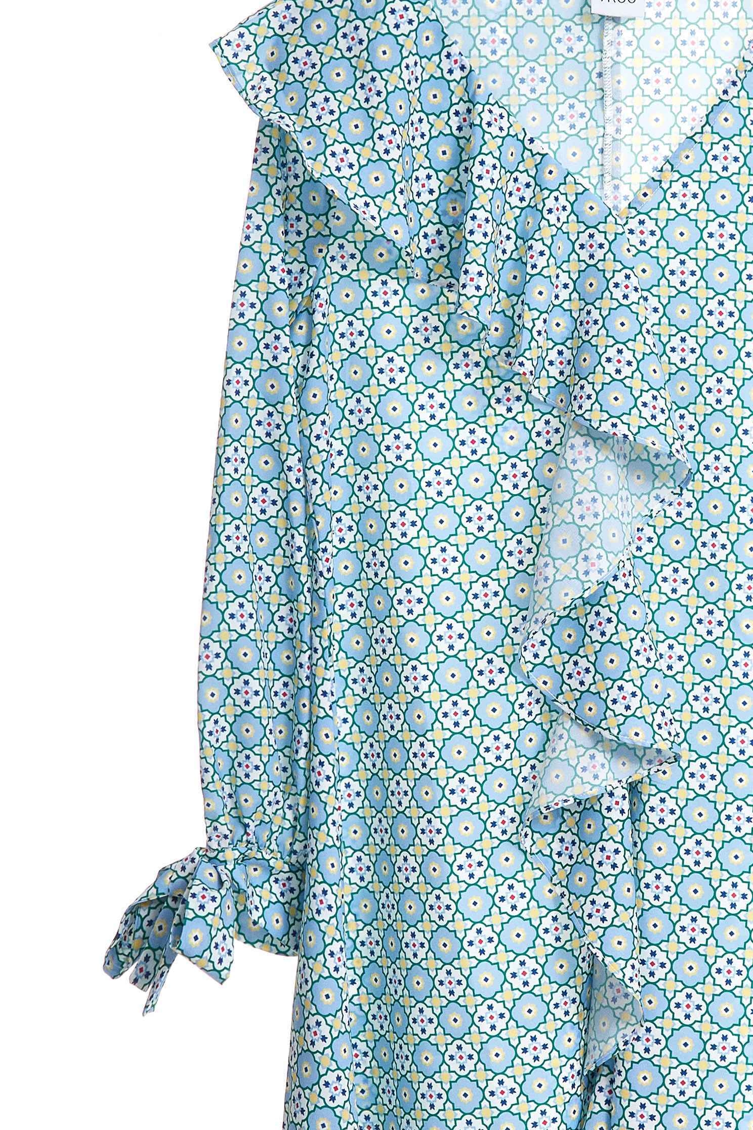 復古圓點洋裝復古圓點洋裝,V領洋裝,一般洋裝,印花洋裝,小禮服,春夏穿搭,波點,碎花洋裝,秋冬穿搭,長袖洋裝,雪紡洋裝