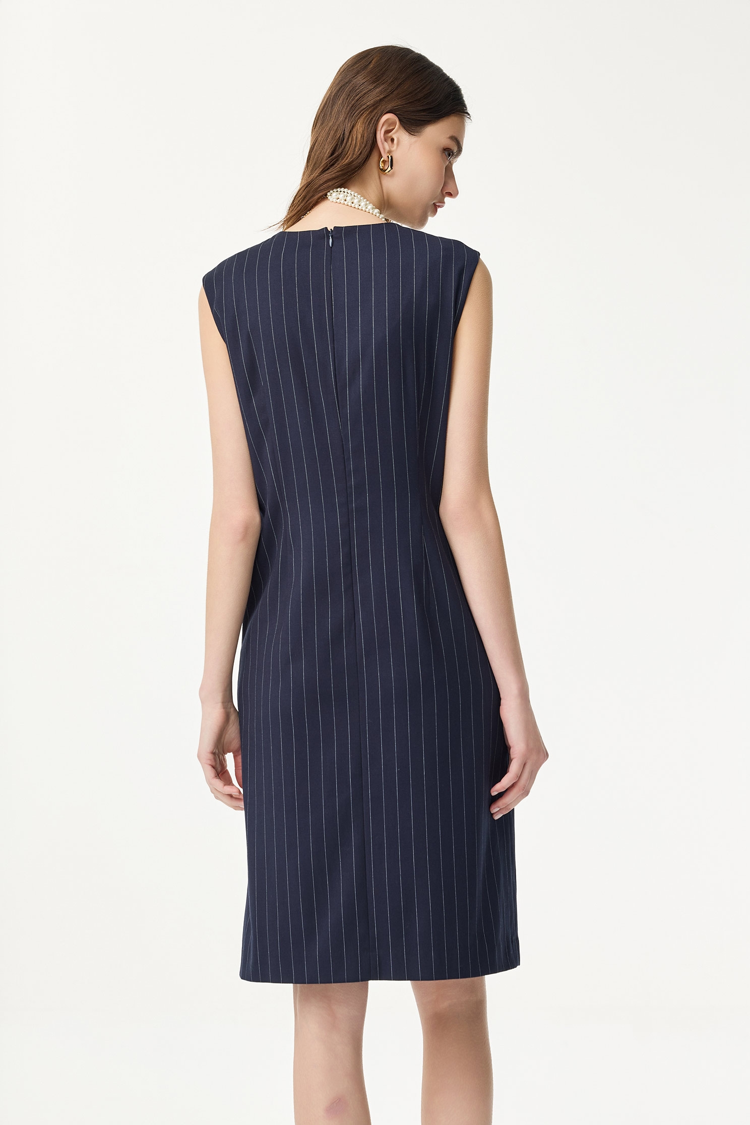 午夜藍條紋直筒洋裝午夜藍條紋直筒洋裝,一般洋裝,人氣商品,春夏穿搭,條紋,無袖洋裝,短袖洋裝