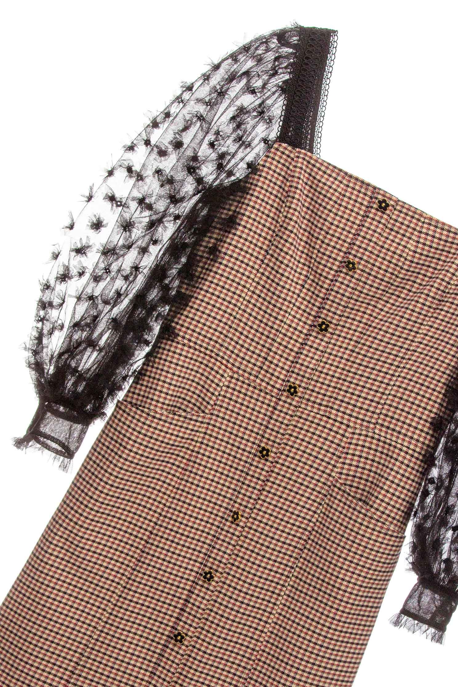 立體花網紗袖洋裝立體花網紗袖洋裝,一般洋裝,格紋,秋冬穿搭,約會特輯,網紗