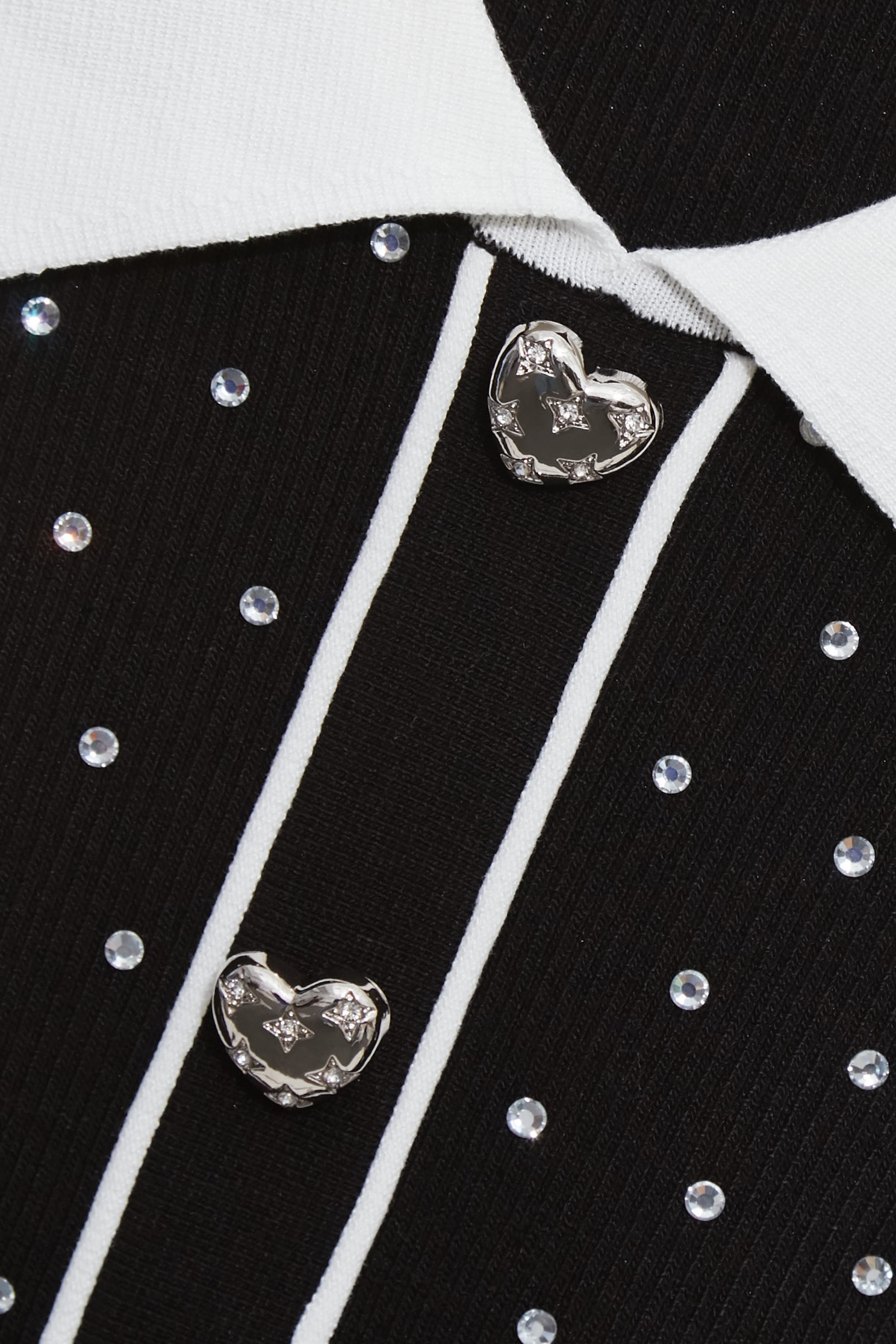 黑白配色燙鑽針織背心黑白配色燙鑽針織背心,一般背心,一般背心馬甲,春夏穿搭,白色背心,背心,針織,針織背心,黑色背心