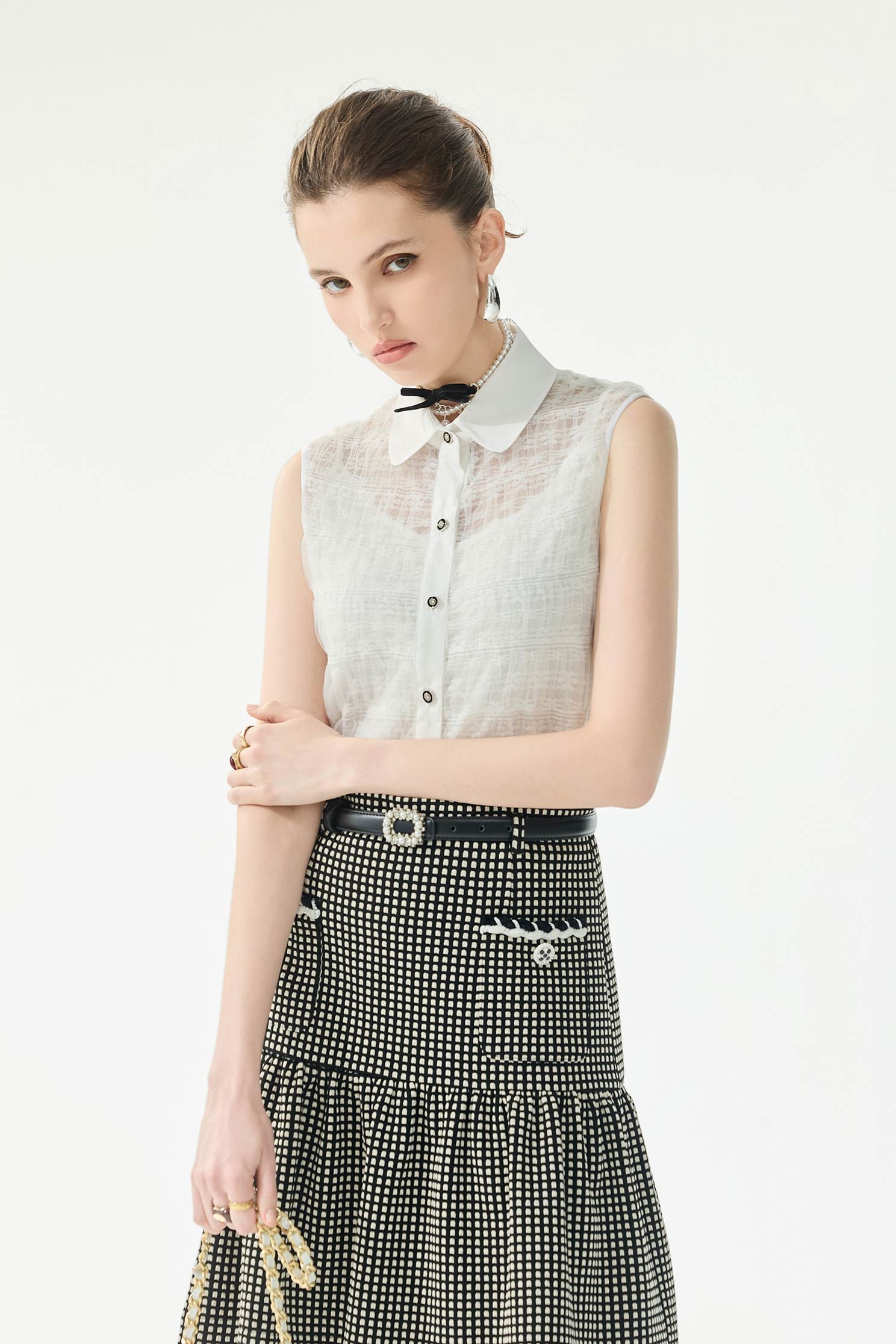 立體透視彈性襯衫背心立體透視彈性襯衫背心,一般背心,一般背心馬甲,春夏穿搭,白色背心,背心