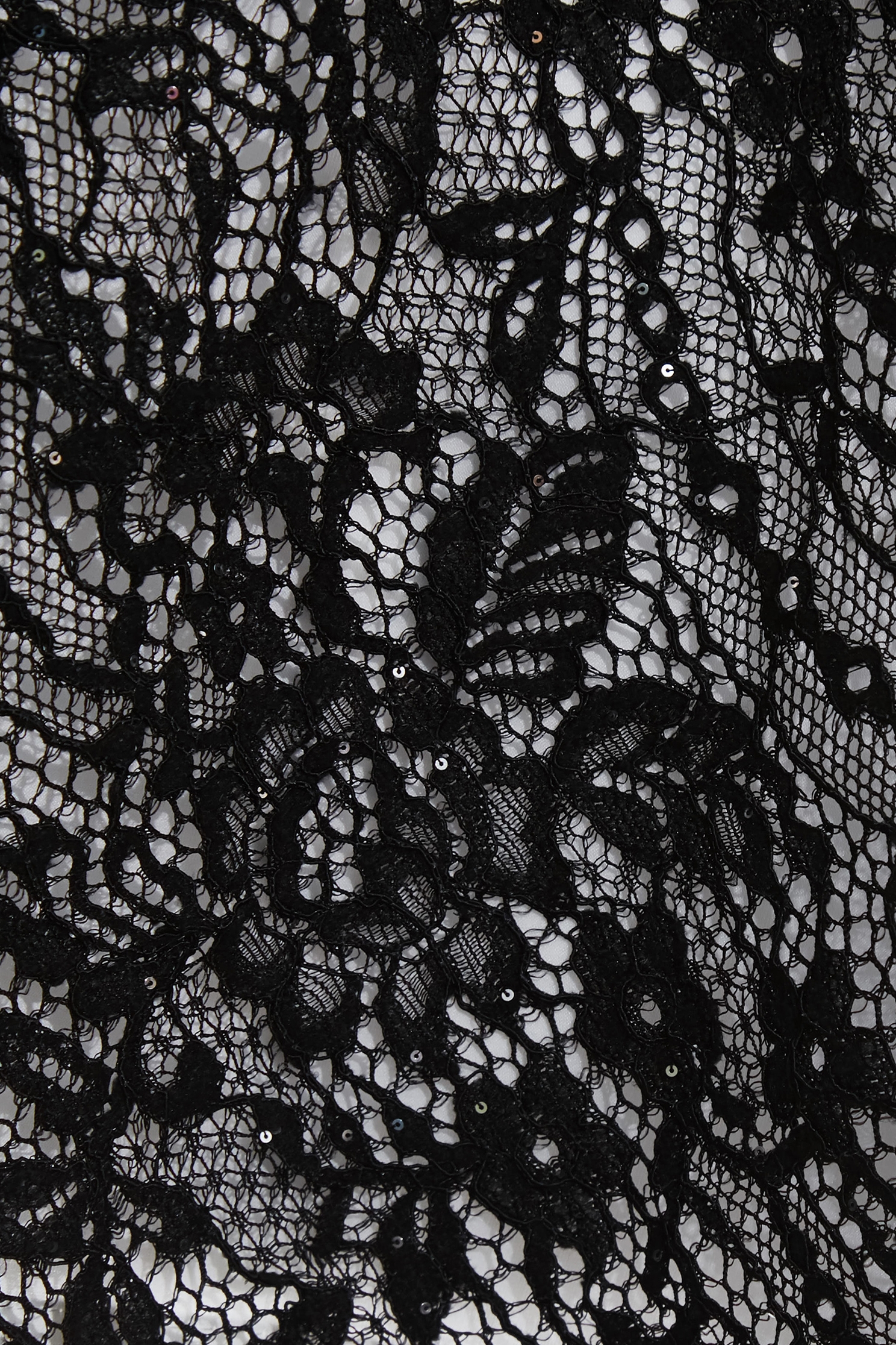 黑白V領兩件式蕾絲背心黑白V領兩件式蕾絲背心,一般背心,一般背心馬甲,春夏穿搭,白色背心,背心,蕾絲,黑色背心