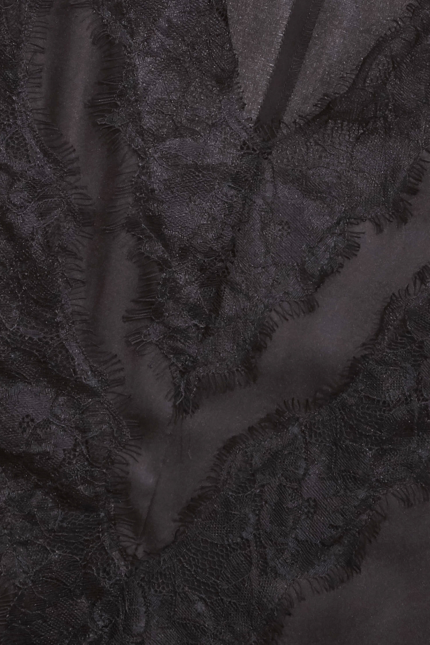 睫毛蕾絲V領沙典背心單品睫毛蕾絲V領沙典背心單品,V領背心,一般背心,一般背心馬甲,春夏穿搭,無袖上衣,約會特輯,背心,蕾絲,蕾絲背心