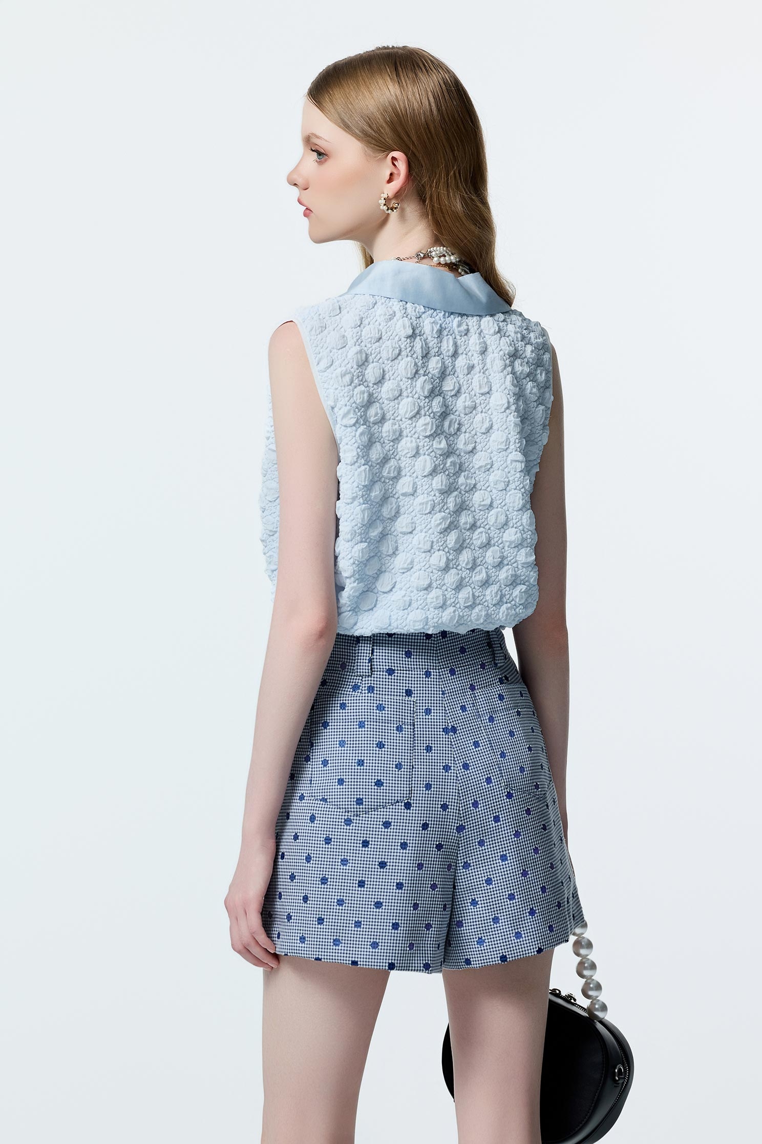 帆船藍立體球球壓紋上衣帆船藍立體球球壓紋上衣,一般背心,一般背心馬甲,上衣,人氣商品,波點,無袖上衣,無袖背心,秋冬穿搭,約會特輯,背心