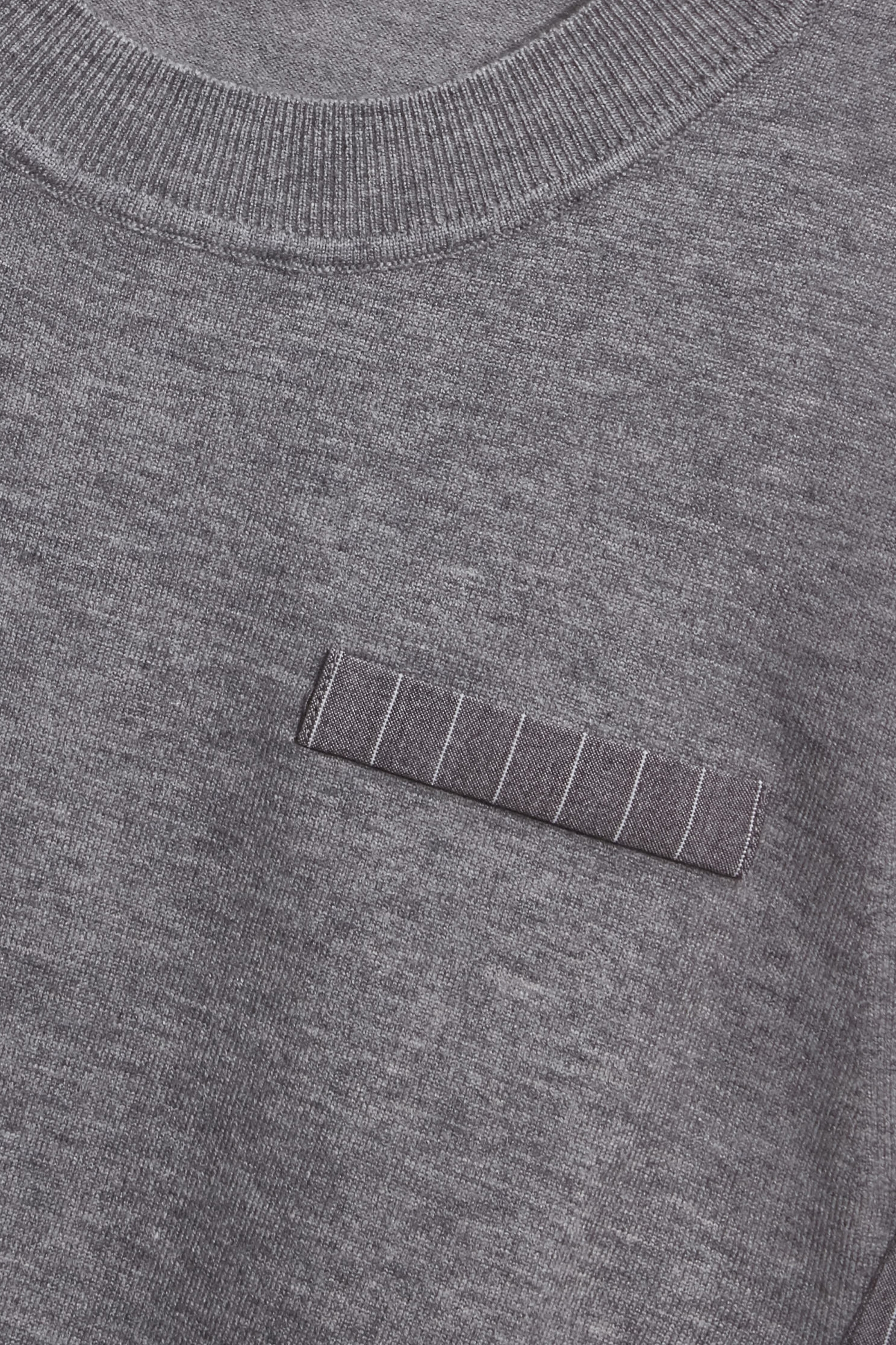 薄暮灰異材質拼接上衣薄暮灰異材質拼接上衣,一般背心,一般背心馬甲,上班OL穿搭,上衣,條紋,無袖背心,秋冬穿搭,背心,針織