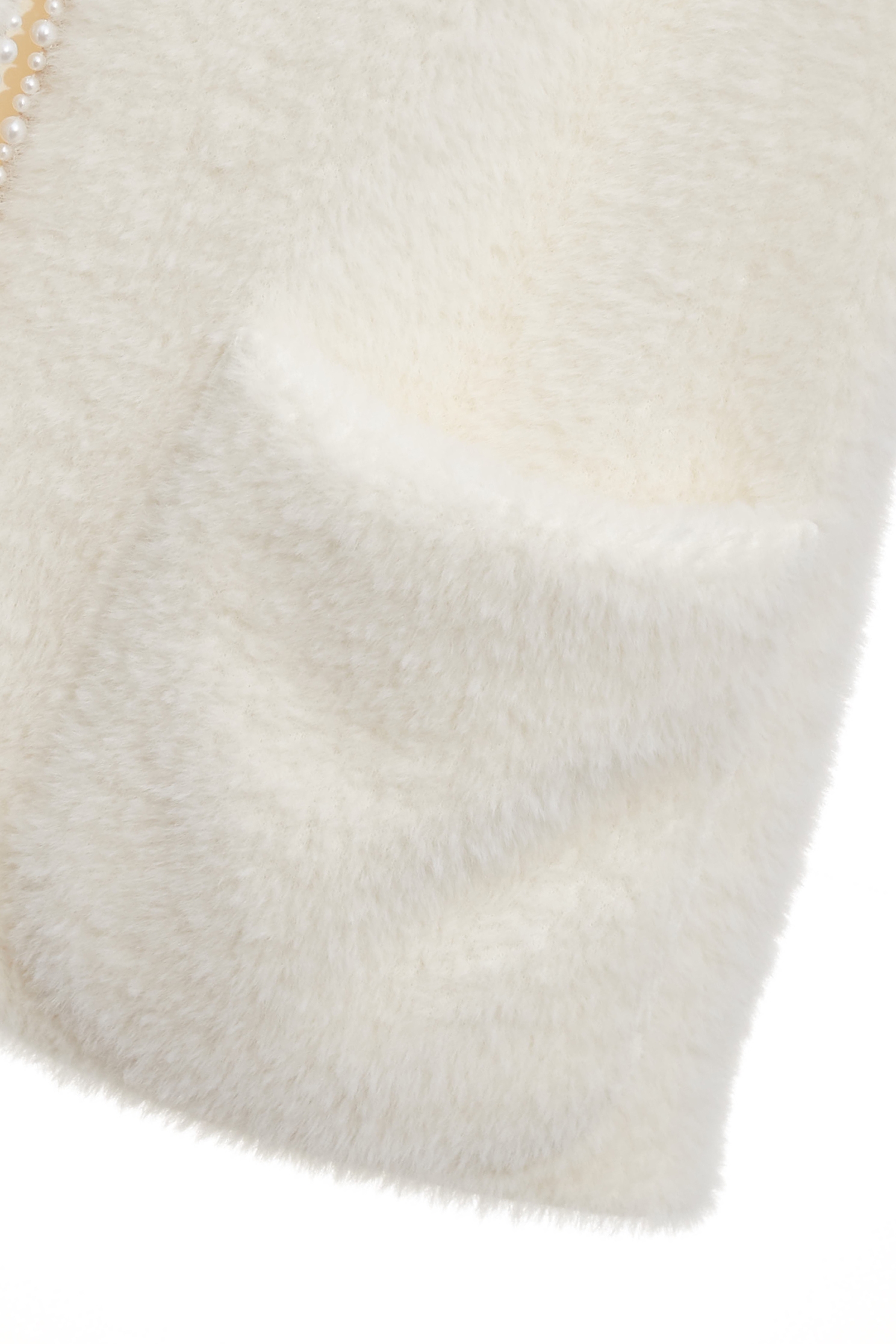 針織仿兔絨感珍珠背心針織仿兔絨感珍珠背心,一般背心,一般背心馬甲,上班OL穿搭,人氣商品,珍珠,秋冬穿搭,約會特輯,背心,針織,針織背心