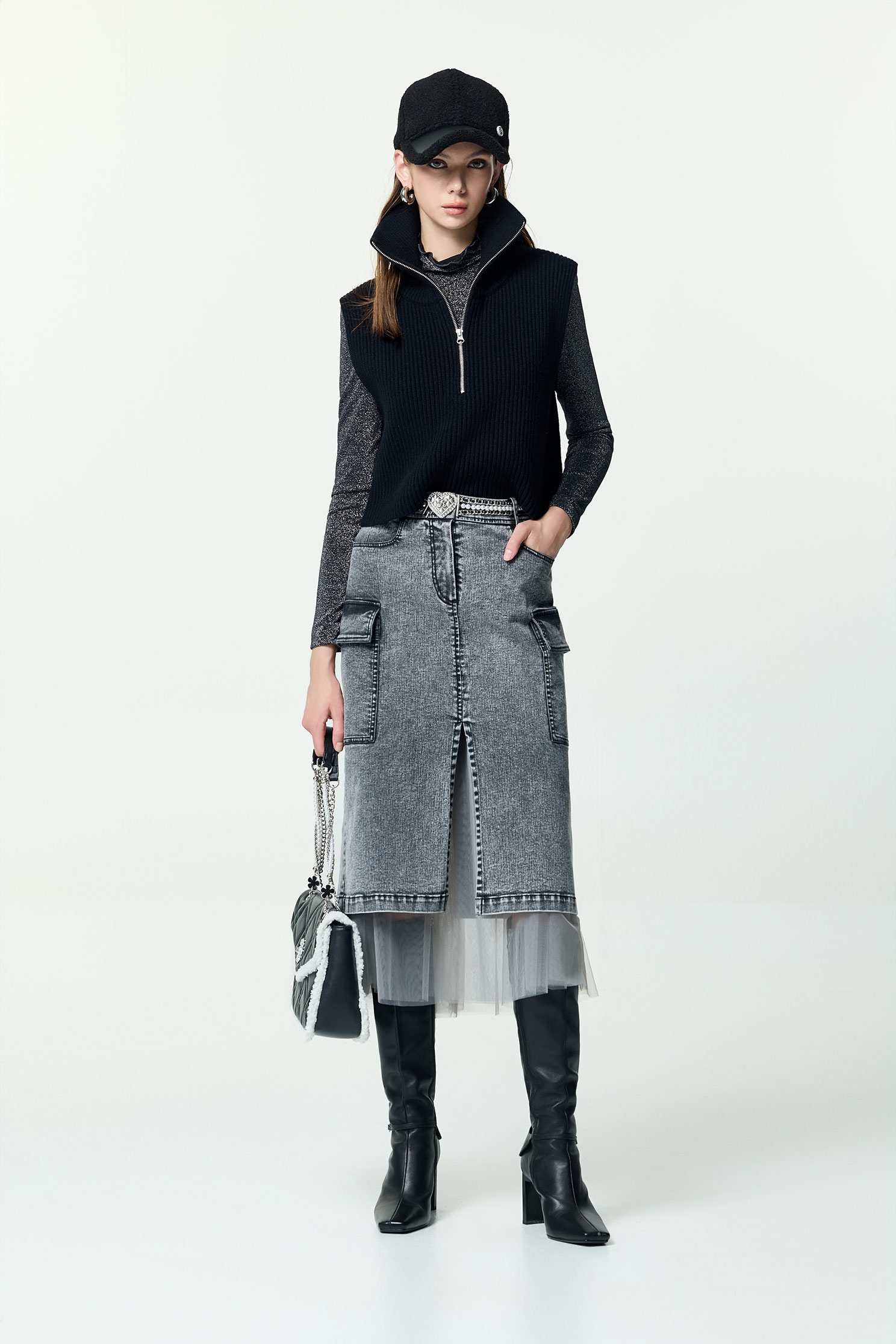 短版造型針織背心短版造型針織背心,一般背心,一般背心馬甲,上班OL穿搭,人氣商品,秋冬穿搭,背心,針織,針織背心