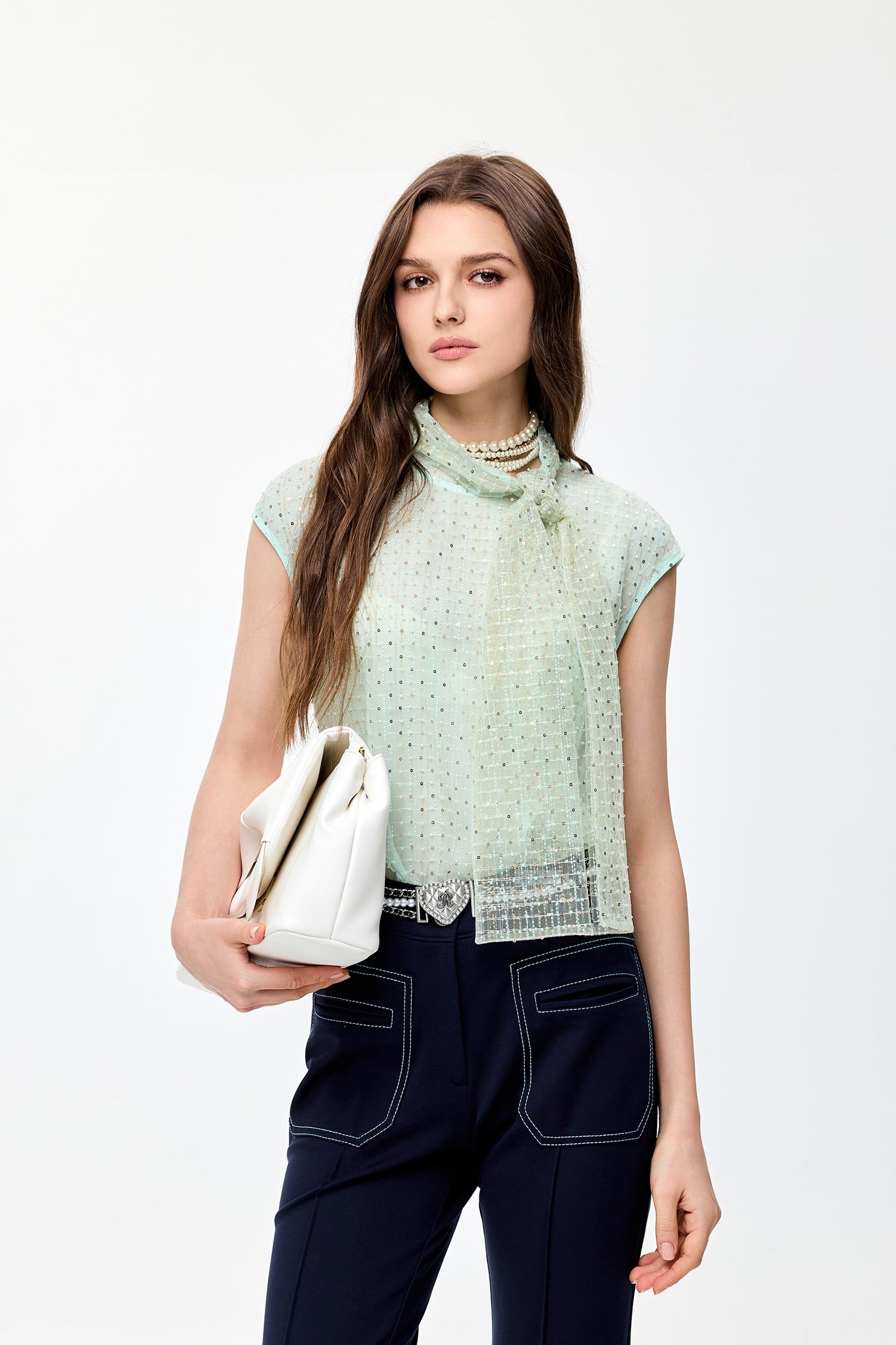 閃亮冰綠色綁結上衣閃亮冰綠色綁結上衣,一般背心,一般背心馬甲,上衣,春夏穿搭,無袖背心,網紗,背心,透膚上衣